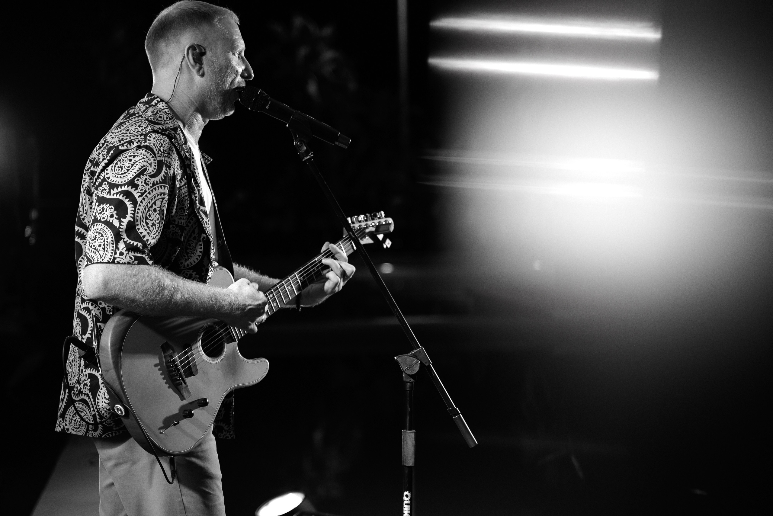 Концерт Братья Гримм в Сочи — запечатленные фотографии выступления, захватывающие эмоции и атмосферу