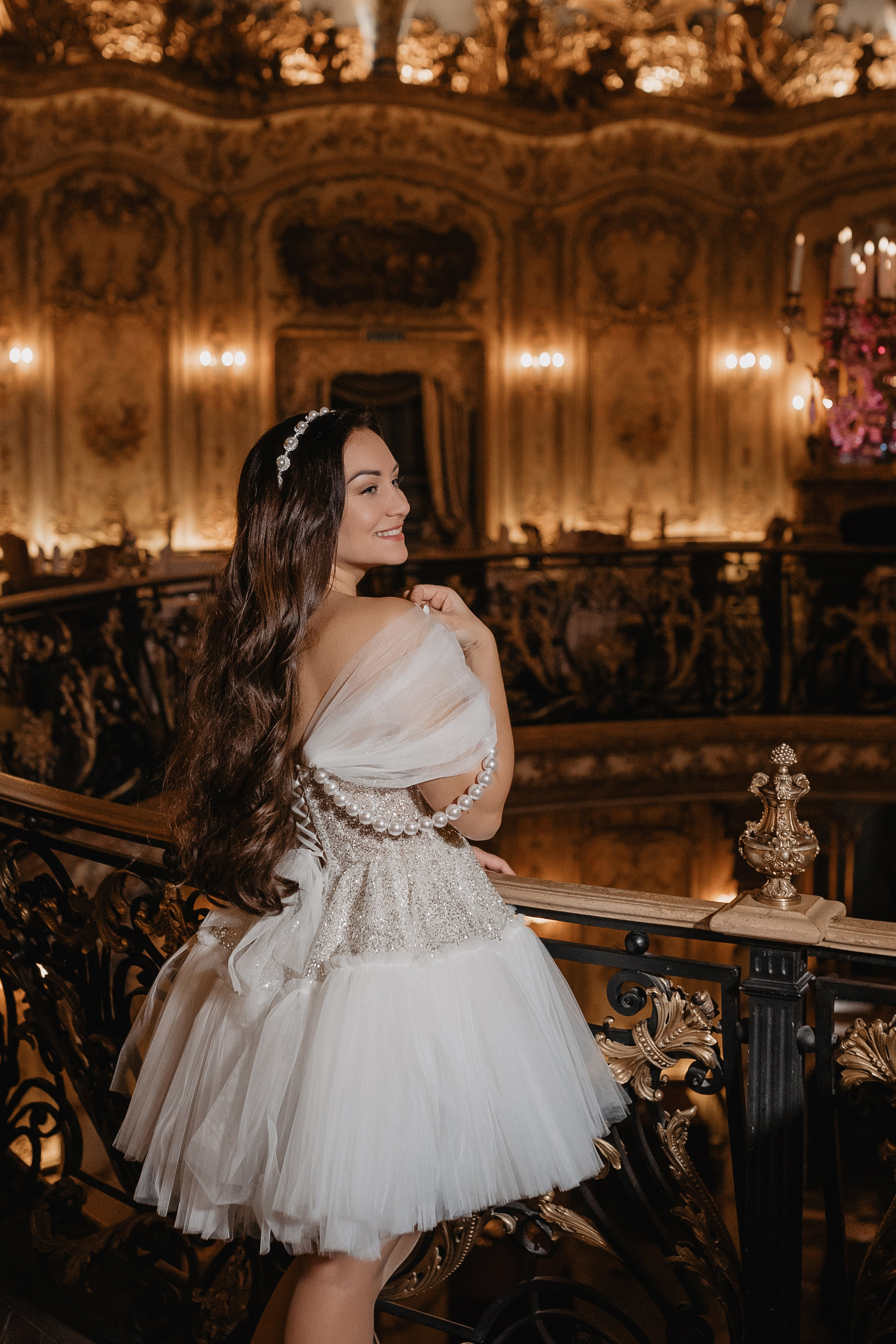 Свадебная фотосессия в ресторане Турандот. Свадебный фотограф в Москве Дарья Олендарёва