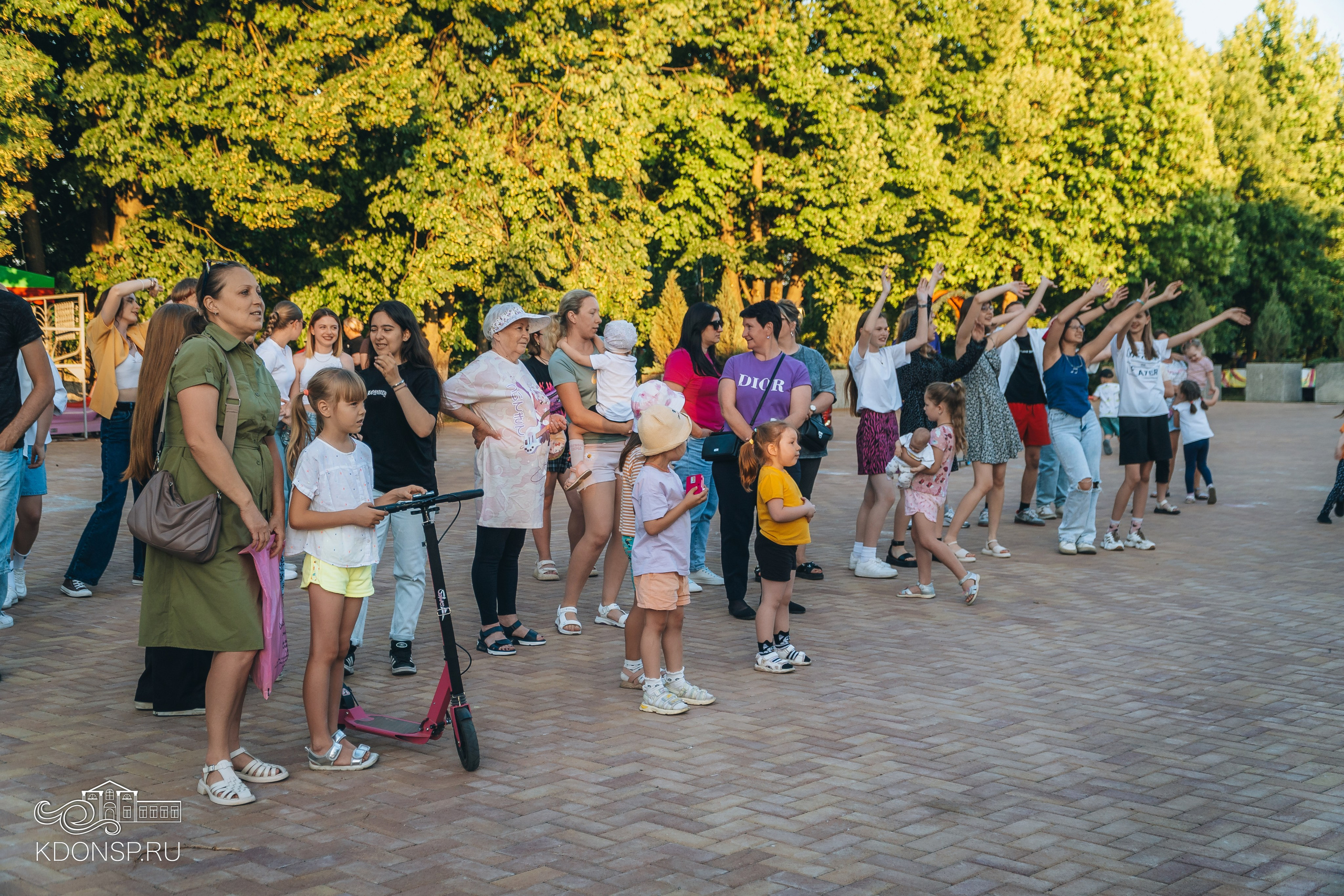 «Вспомнить все». Новотитаровский Дом культуры