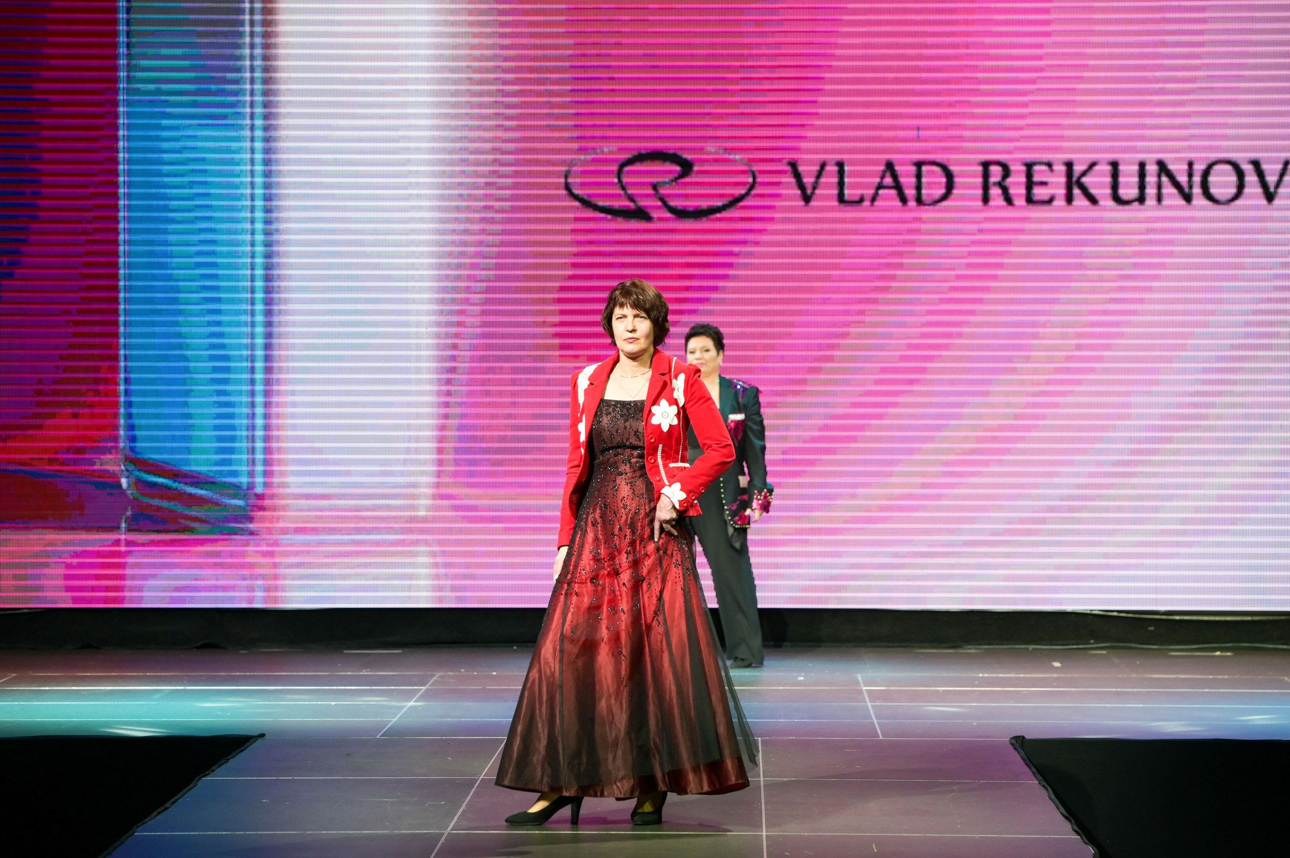 Fashion Show Photos. Фотоуслуги, услуги фотографа, фотографирование важных событий