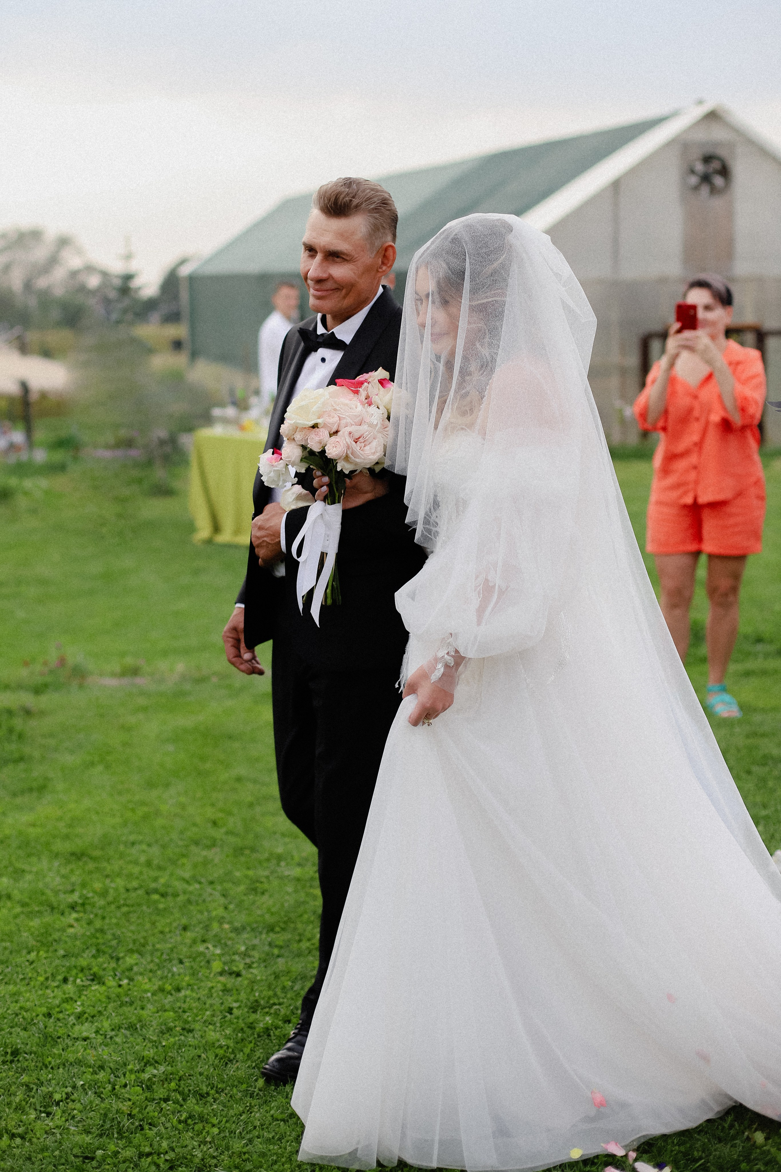 Рустам и Елизавета. Фотограф в Алматы и Москве Даша Пушкина