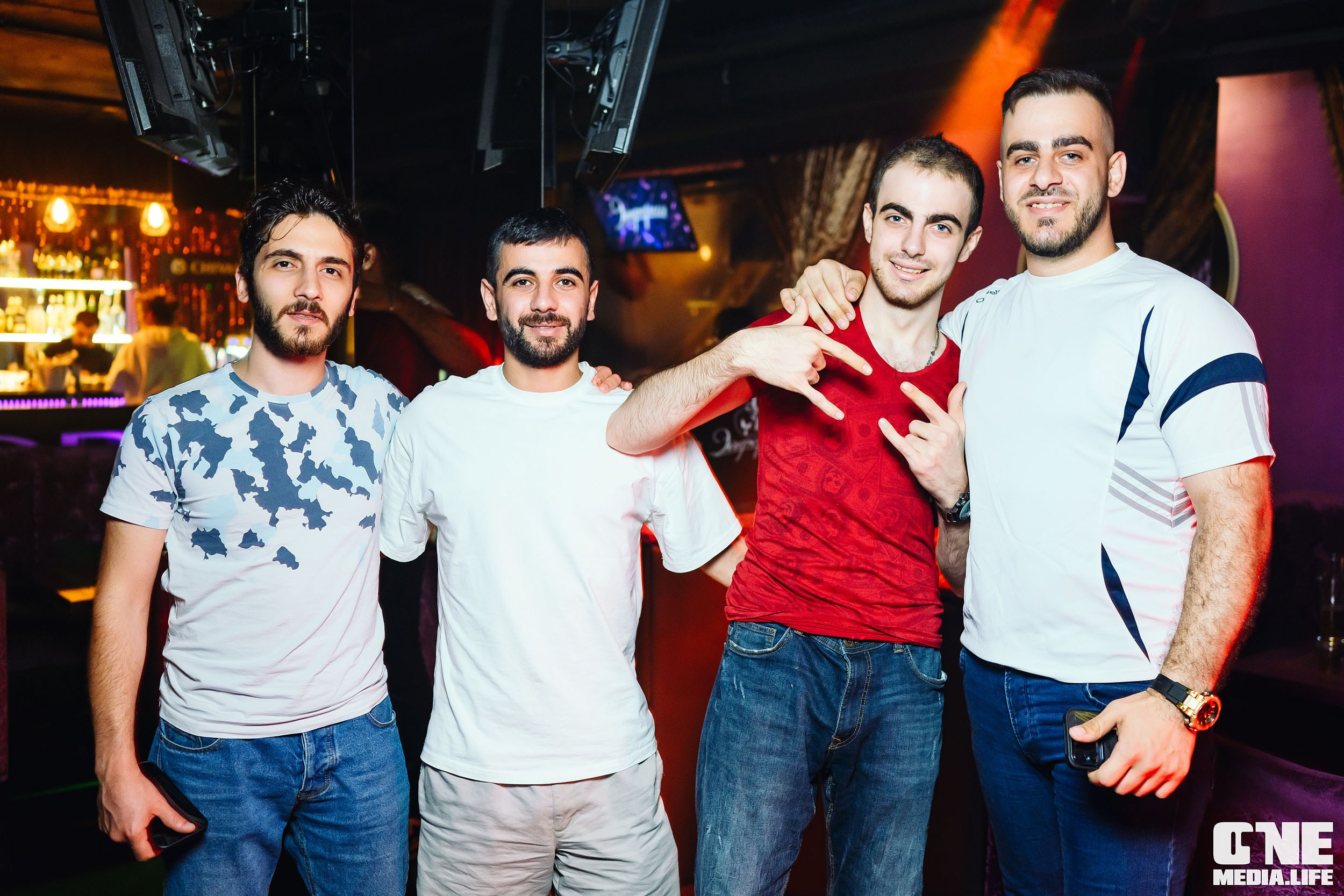 Фоторепортаж из караоке-клуба Эйфория. One Media Life: фоторепортажи, фотоотчеты с мероприятий и заведений