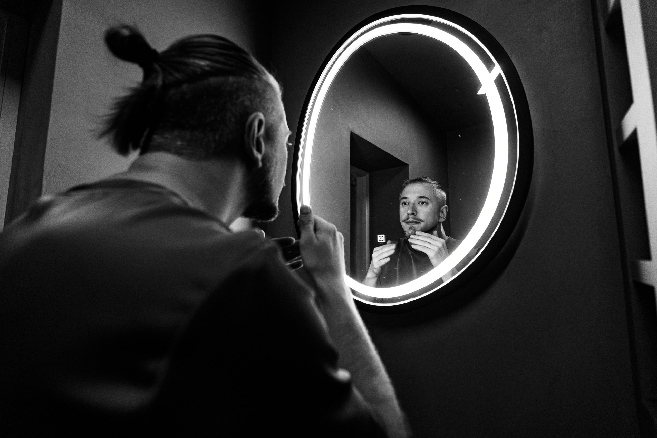 Фотограф на свадьбу цена – качественная свадебная съёмка по доступной стоимости