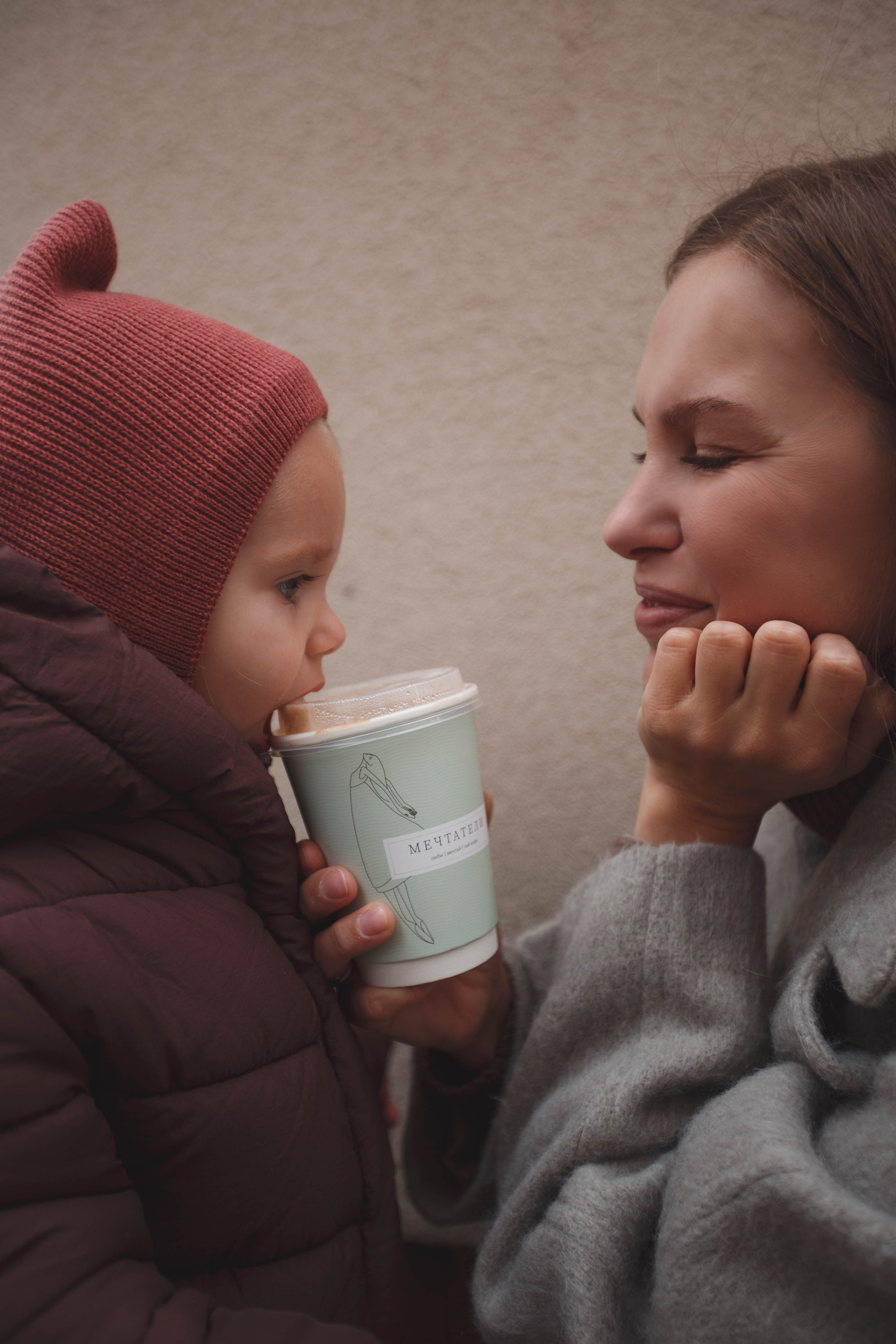 Мама и дочь