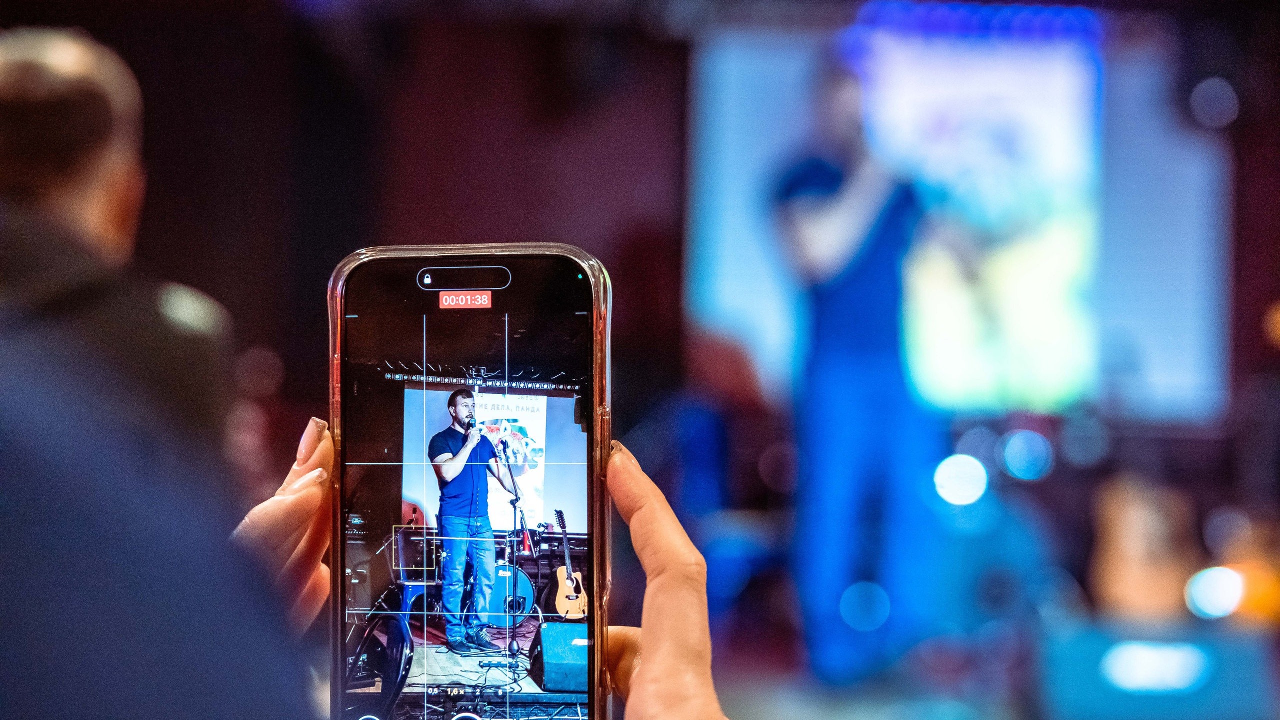 Репортажные фотографии творческого вечера Такие дела, Панда