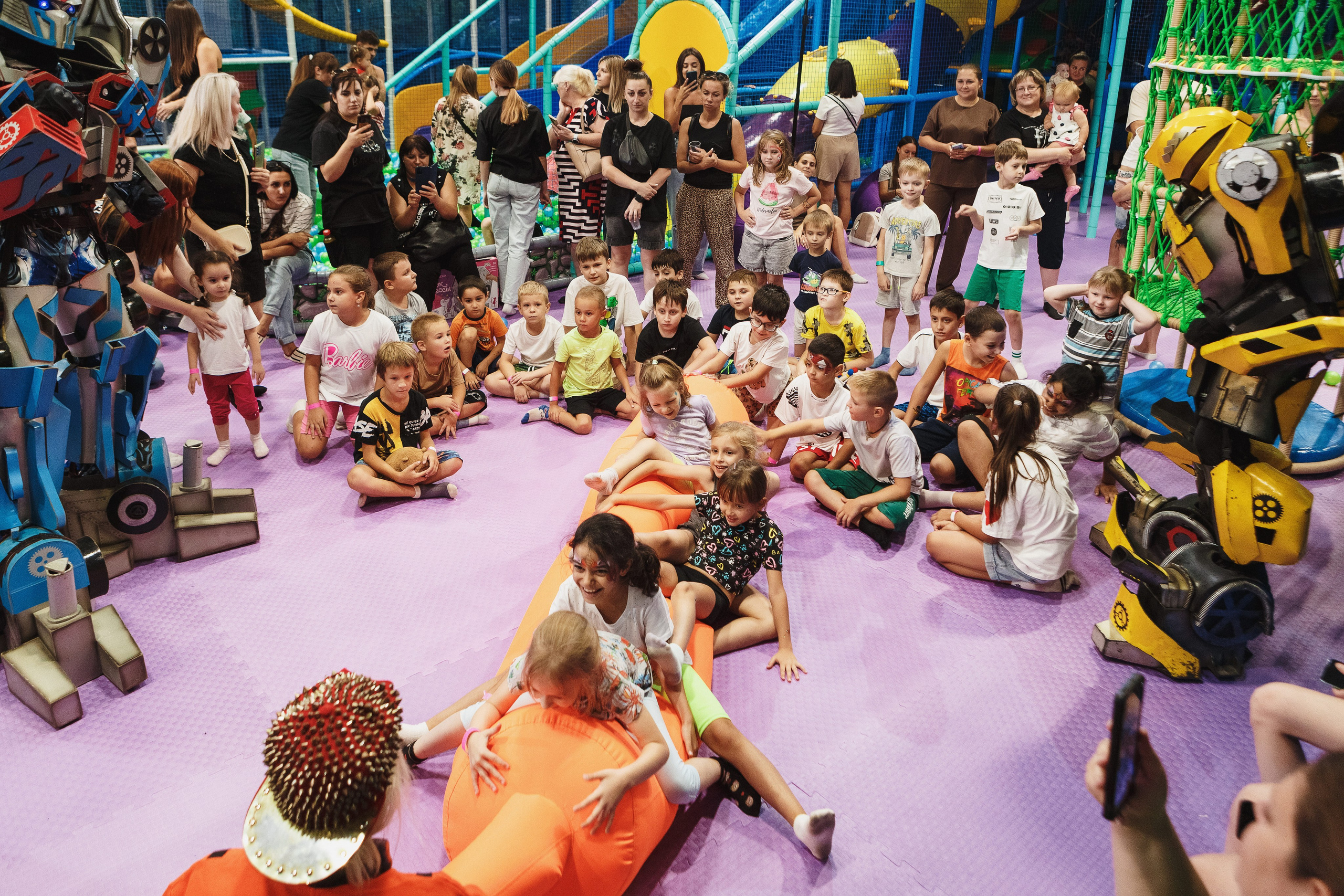 Туси Джуси Таганрог — Яркие и Весёлые Фотографии Детской Игровой Зоны. Свадебный и семейный фотограф в Таганроге Бакарюк Антон