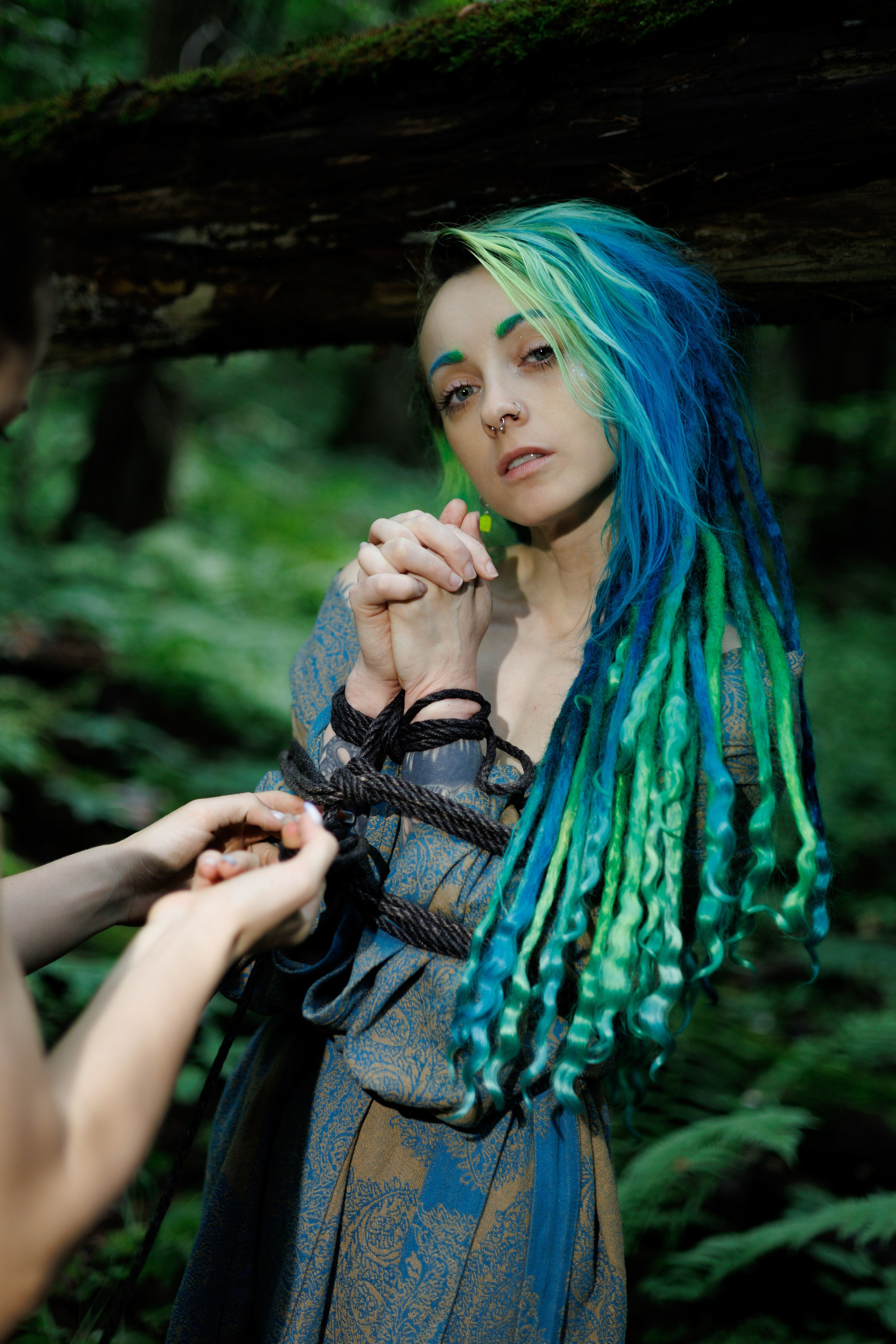 Индивидуальная портретная фотосессия в лесу