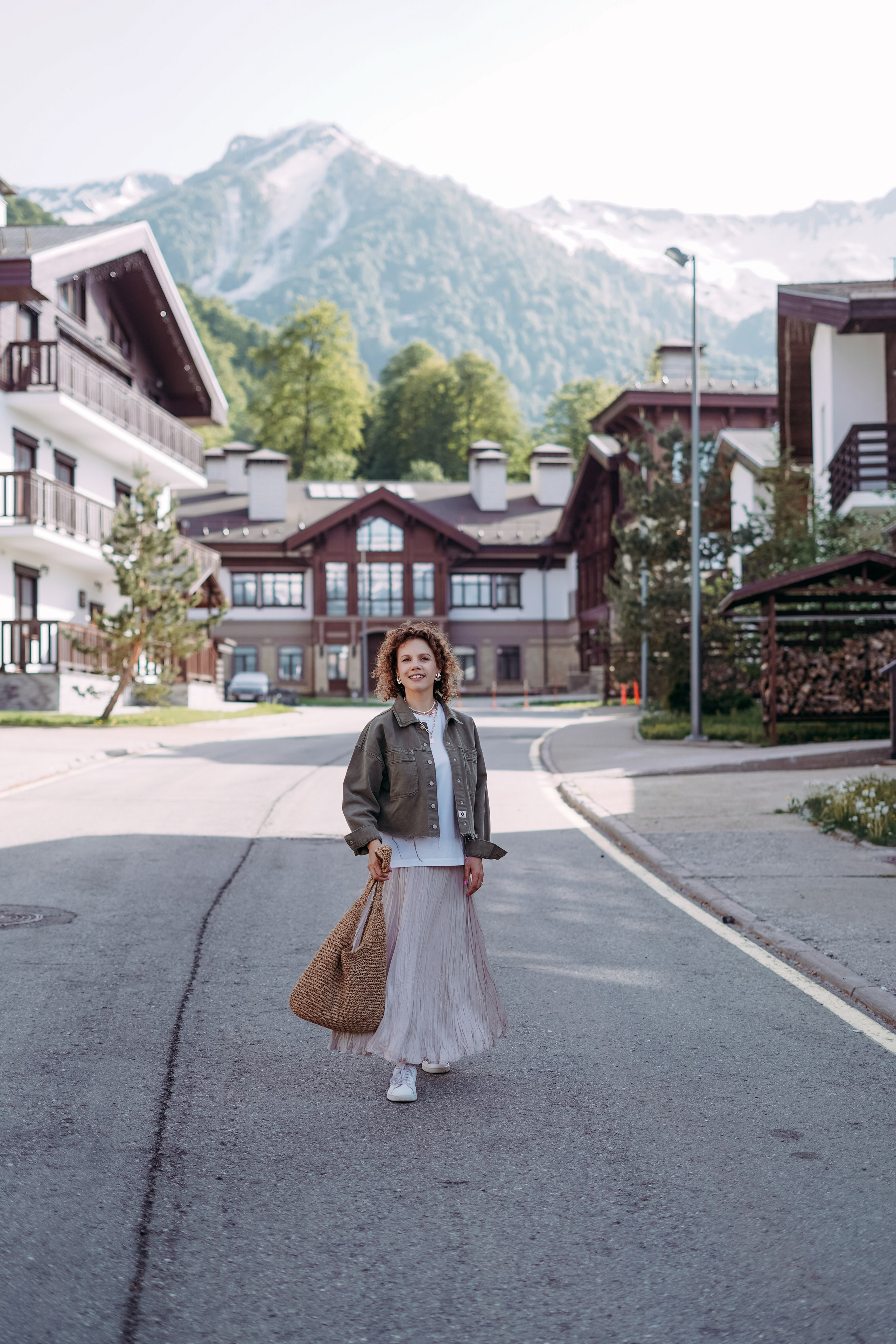 Апрель в горах. Фотосессия для Светланы в Красной Поляне. Фотограф в Сочи и Абхазии | Фототуры | September Air