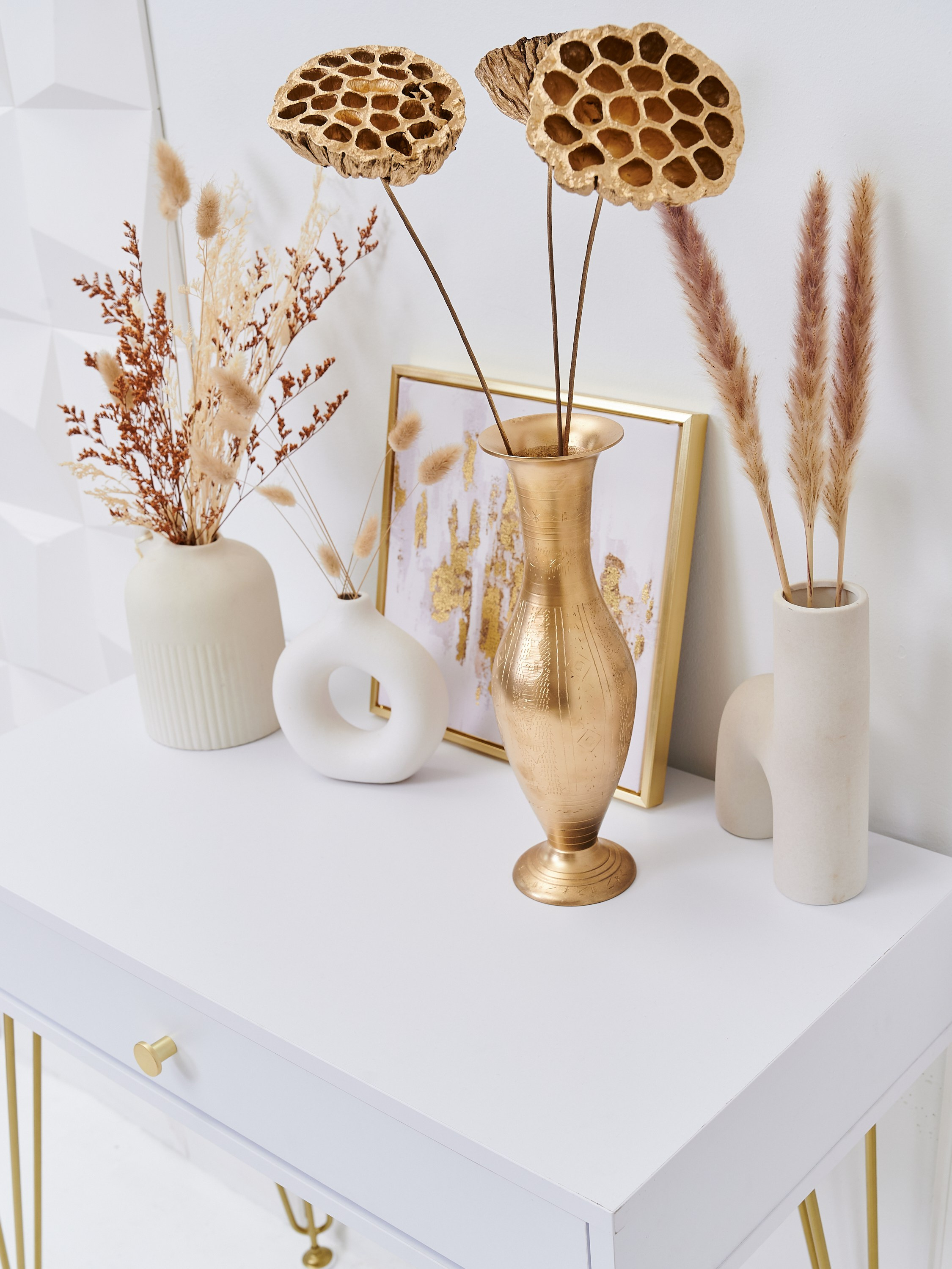 Большой выбор локаций для фотосъемок для каталогов на маркетплейсы. ТМ Продакшн — Съемка для маркетплейсов в Москве