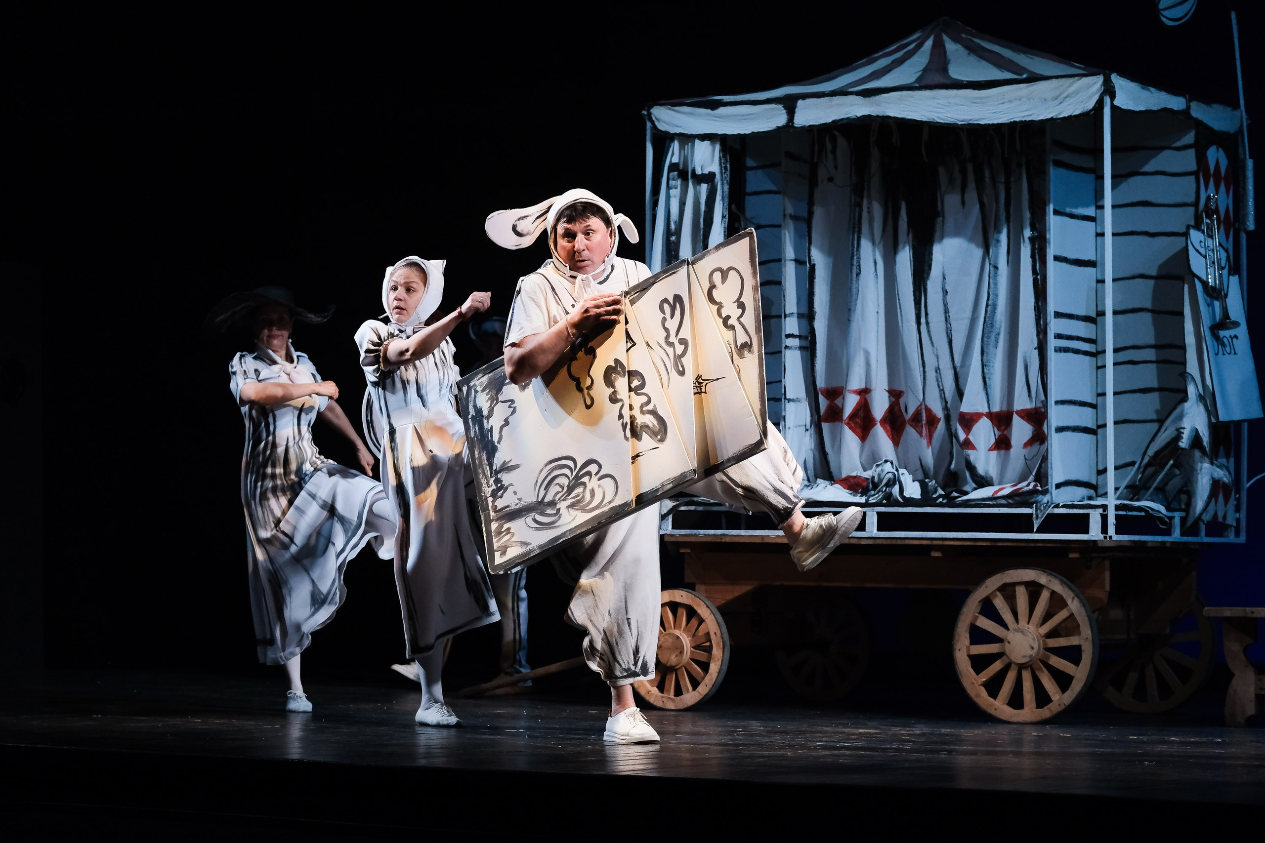 Волшебное кольцо. Фотограф Анатолий Деникин