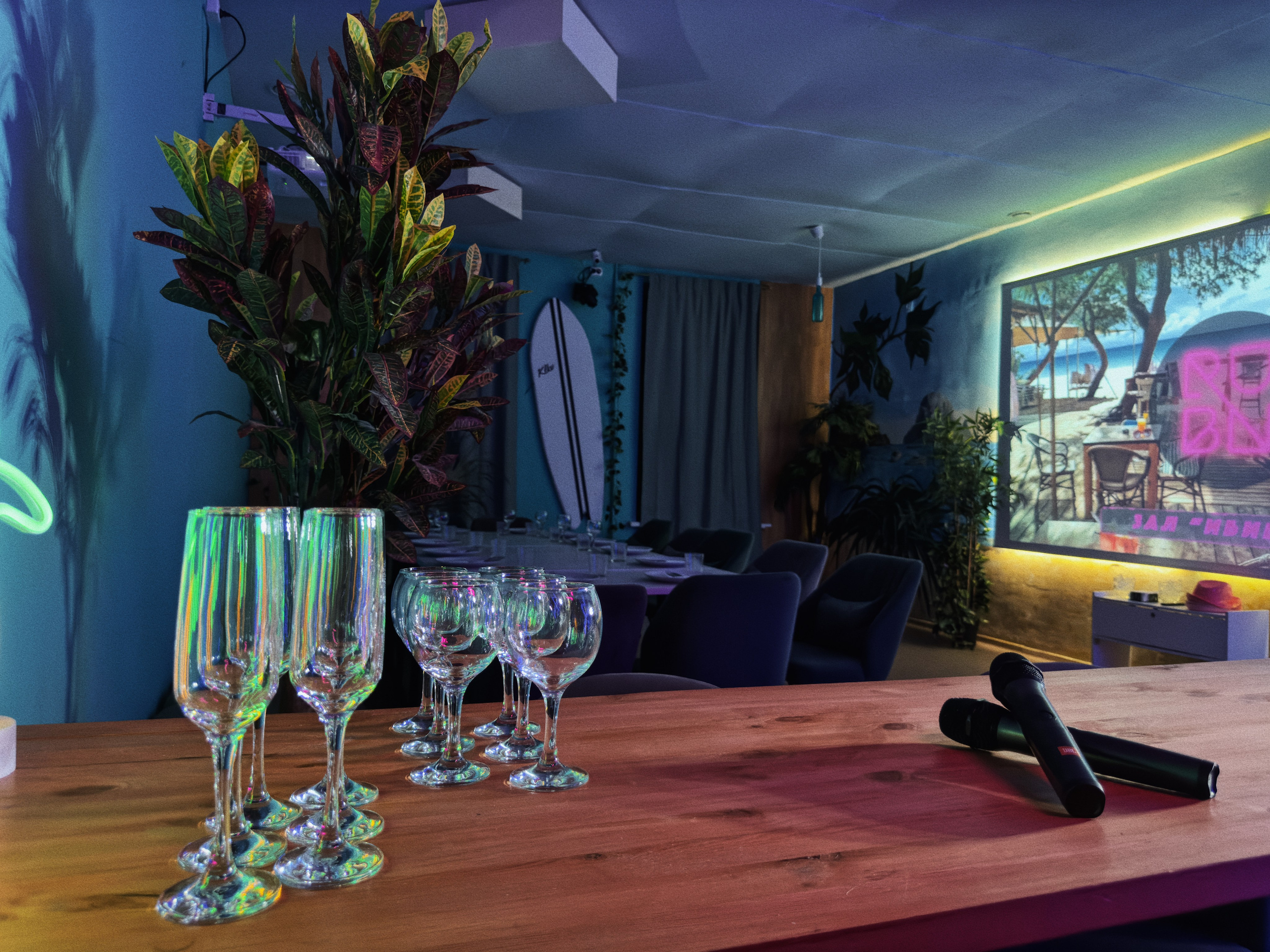 Ибица. Аренда лофта в СПб для мероприятий