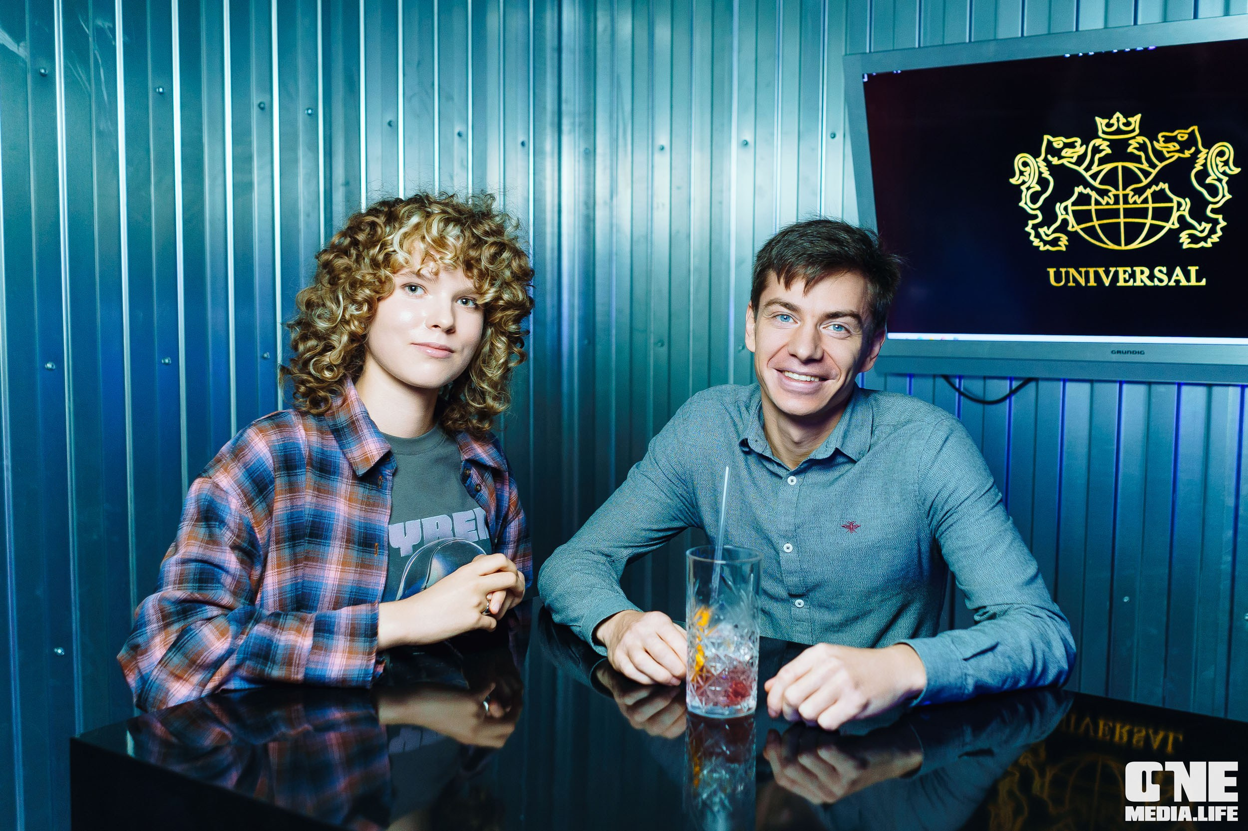 Фоторепортаж из клуба UNIVERSAL. One Media Life: фоторепортажи, фотоотчеты с мероприятий и заведений