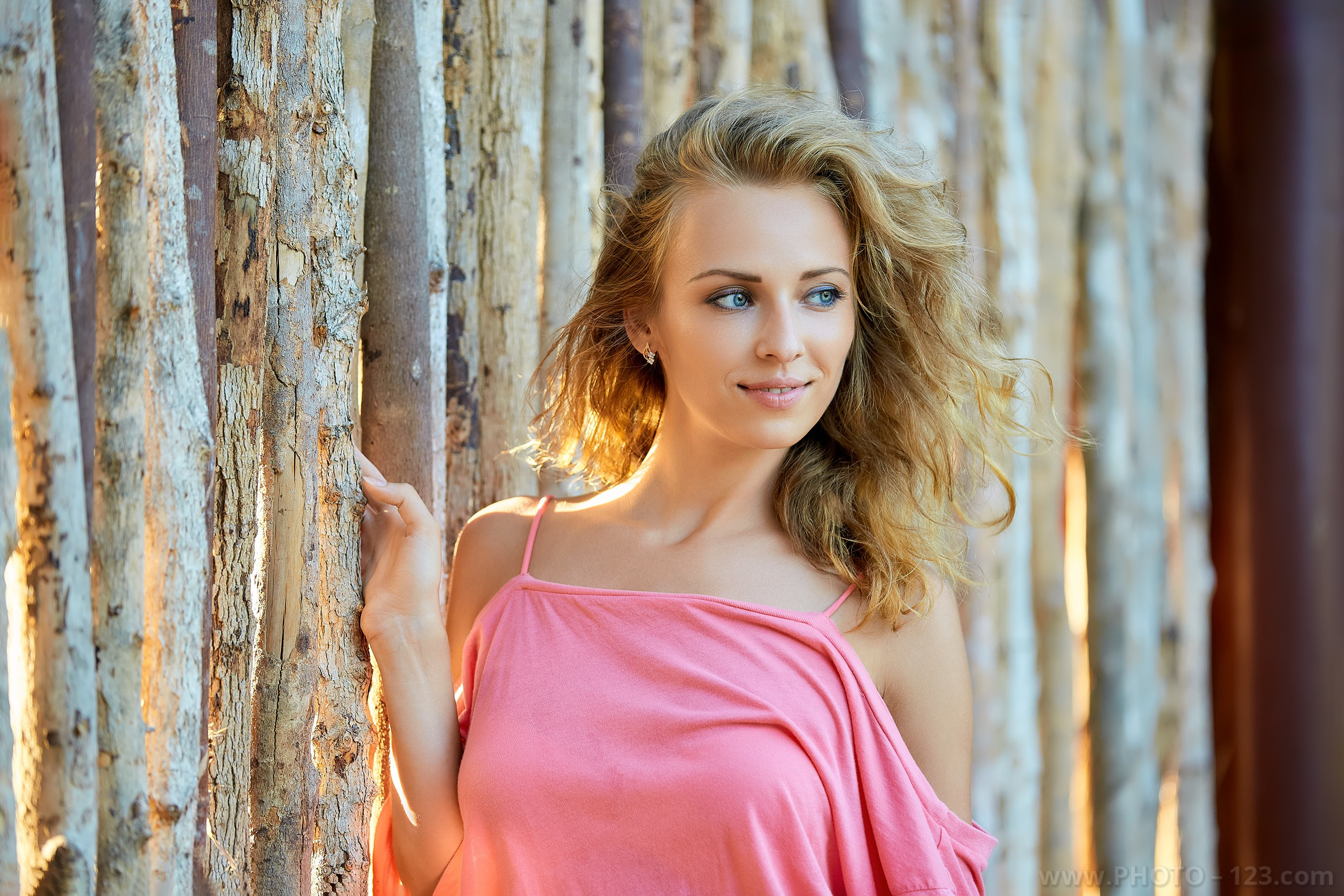 Golden light, natural elegance — Nha Trang portraits