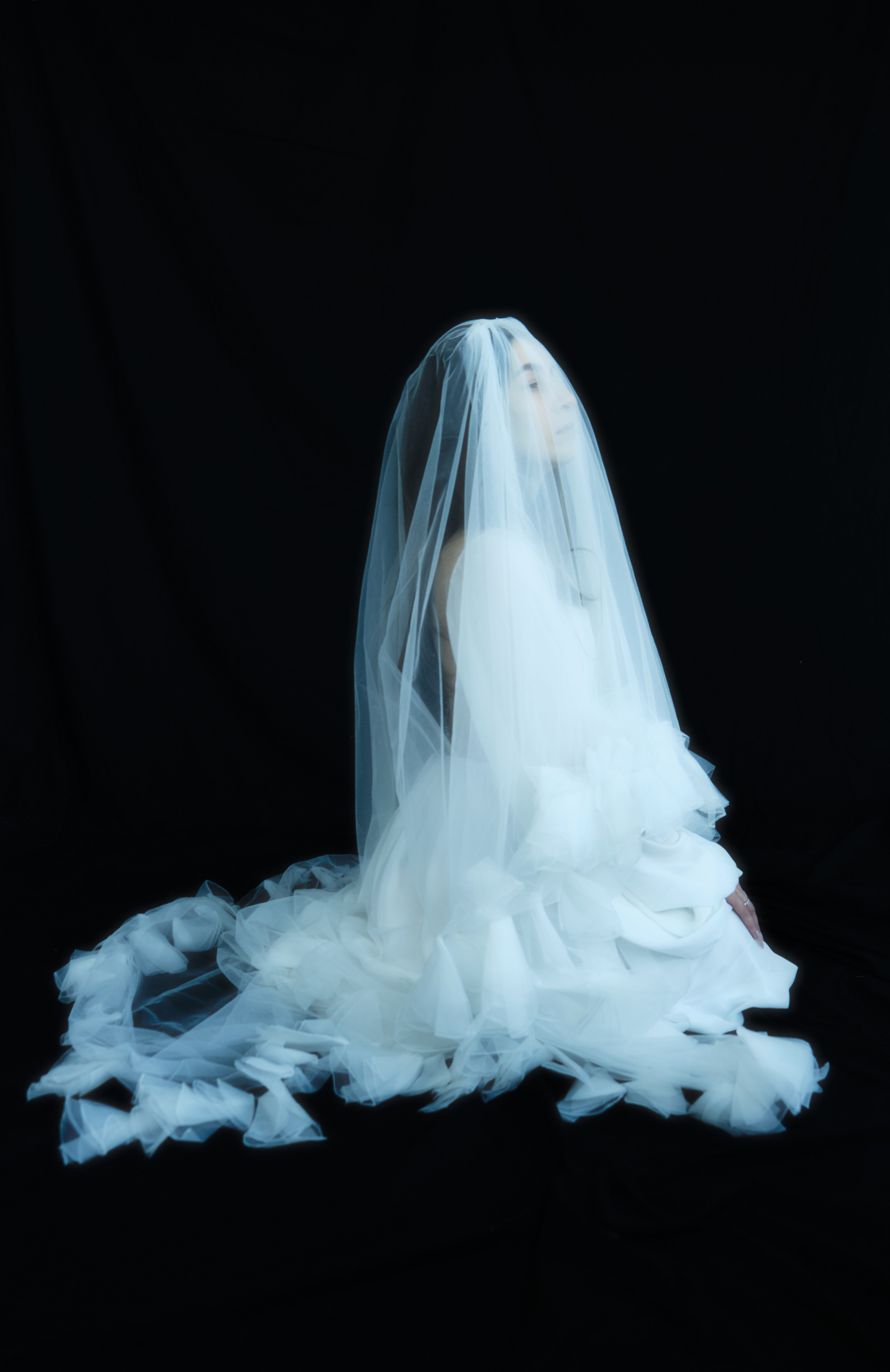“Unirenter” Wedding Dress Salon. Izma photos