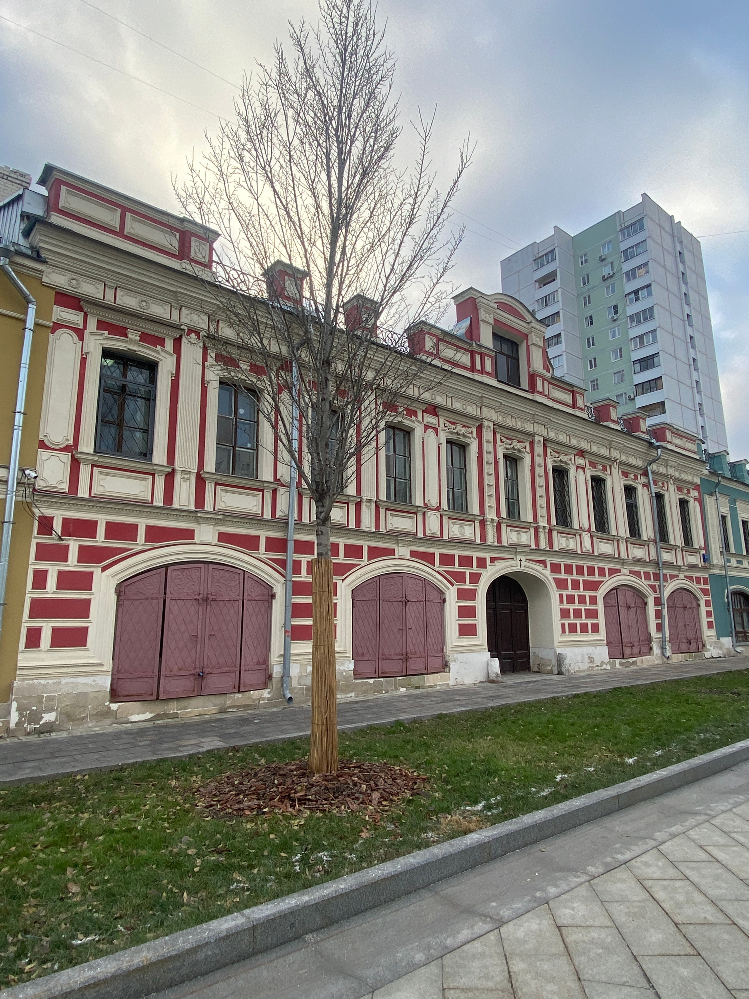 Марина Стеблянская - аттестованный экскурсовод по Москве. П&П — Полезное с Приятным. Фотоэкскурсии — Москва на память. Экскурсовод и фотограф в Москве. Увези столицу в своём альбоме!