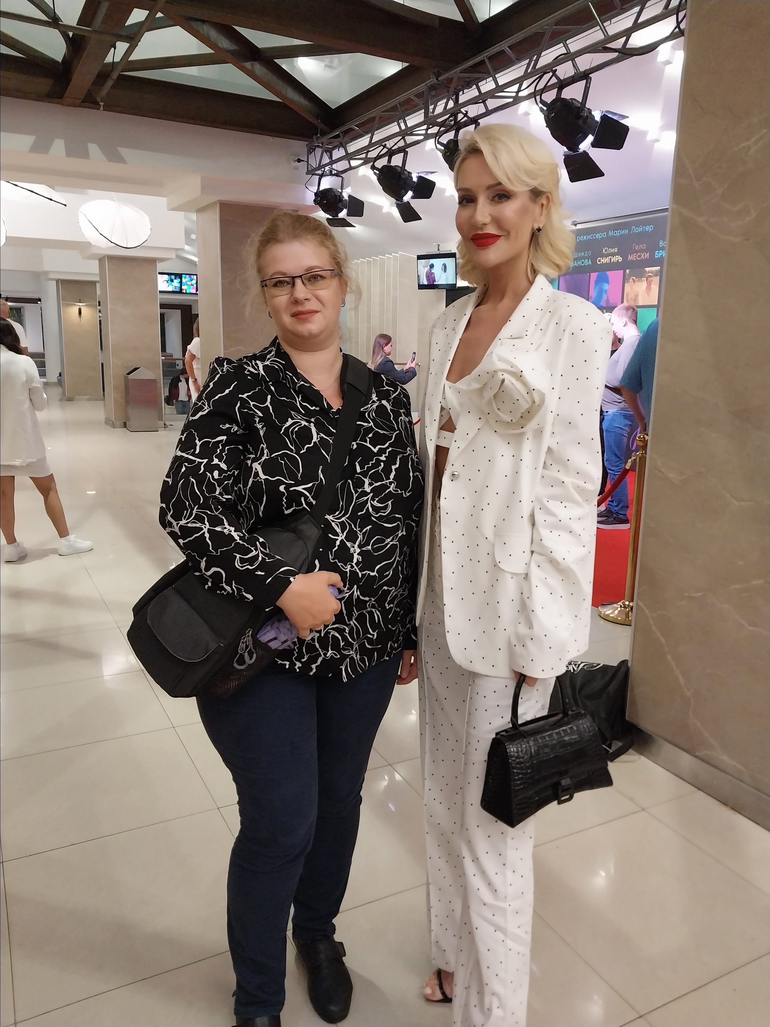 Фотокорреспондент — публикации в прессе. Семейный и свадебный фотограф в Москве и Домодедово Анна Авилочкина