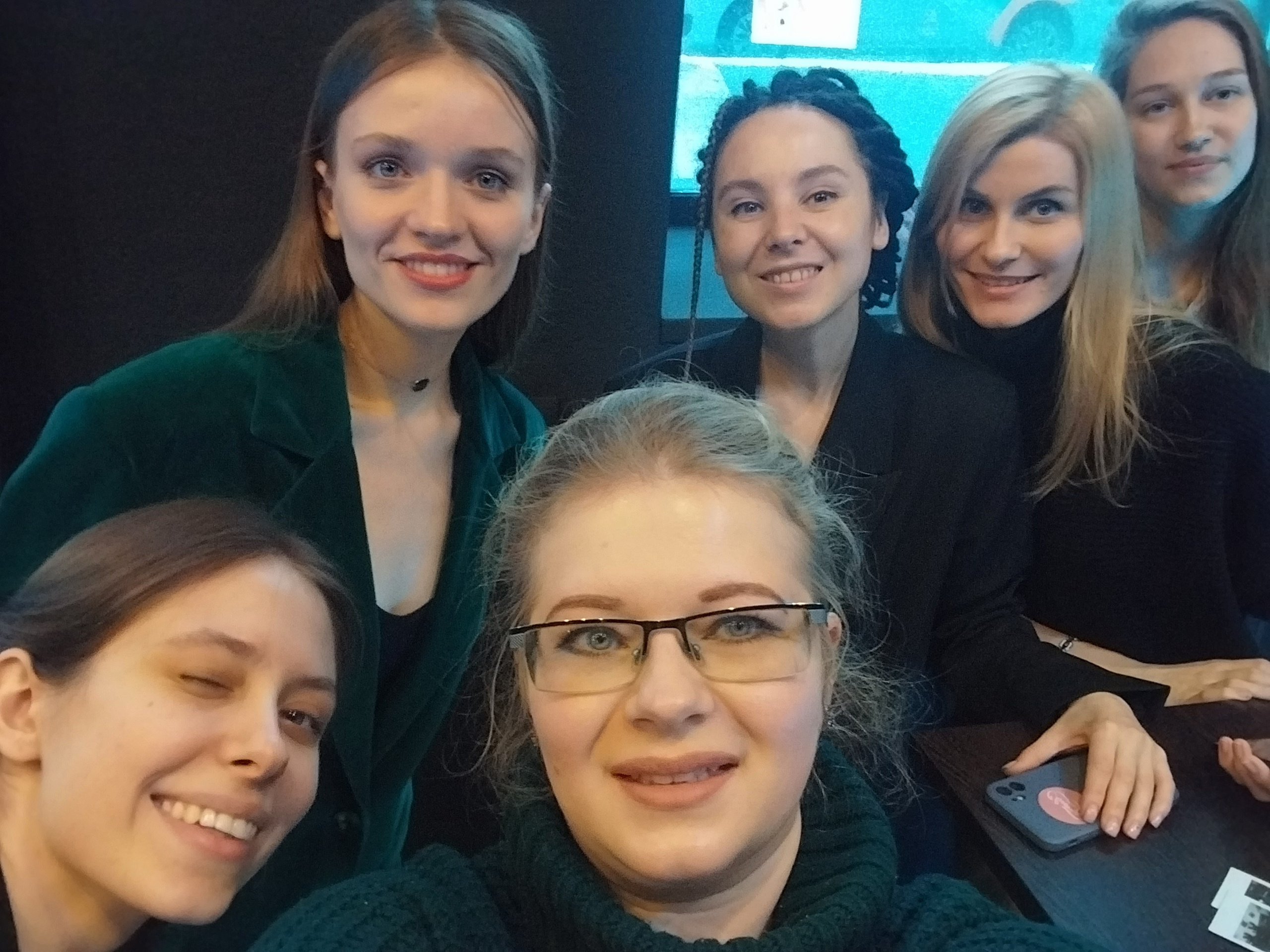 Фотокорреспондент — публикации в прессе. Семейный и свадебный фотограф в Москве и Домодедово Анна Авилочкина