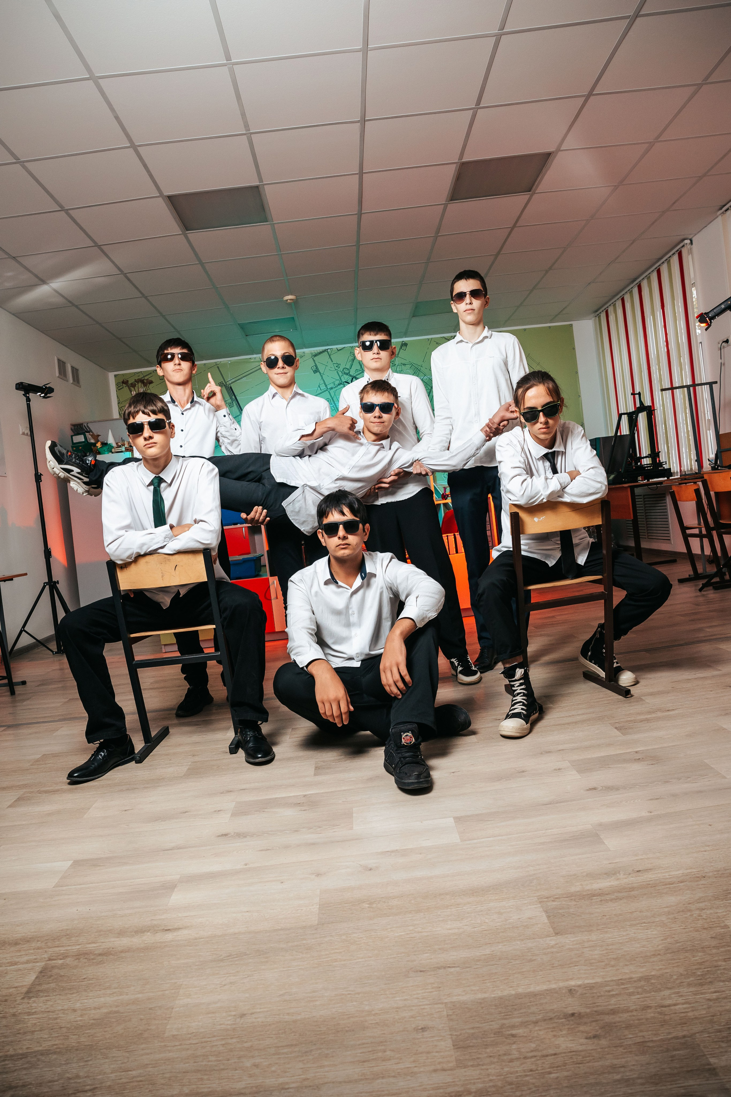 Выпускные альбомы для школы, выпускной альбом из начальной школы, выпускной альбом из детского сада Ставрополь, Ставропольский край, выпускные альбомы Минеральные воды, Выпускные альбомы для 9-11 классов Изобильный Выпускной Будённовск, выпускные альбомы Георгиевск Выпуск школа Минеральные Воды, выпускные альбомы Михайловск, выпускные альбомы Ессентуки Выпускной альбом Невинномысск, Выпуск 2025, Выпуск 2026 Кисловодск, Альбомы на выпускной Пятигорск, фото-н, фото эн, фото, фотон, photo-n.ru, фотон