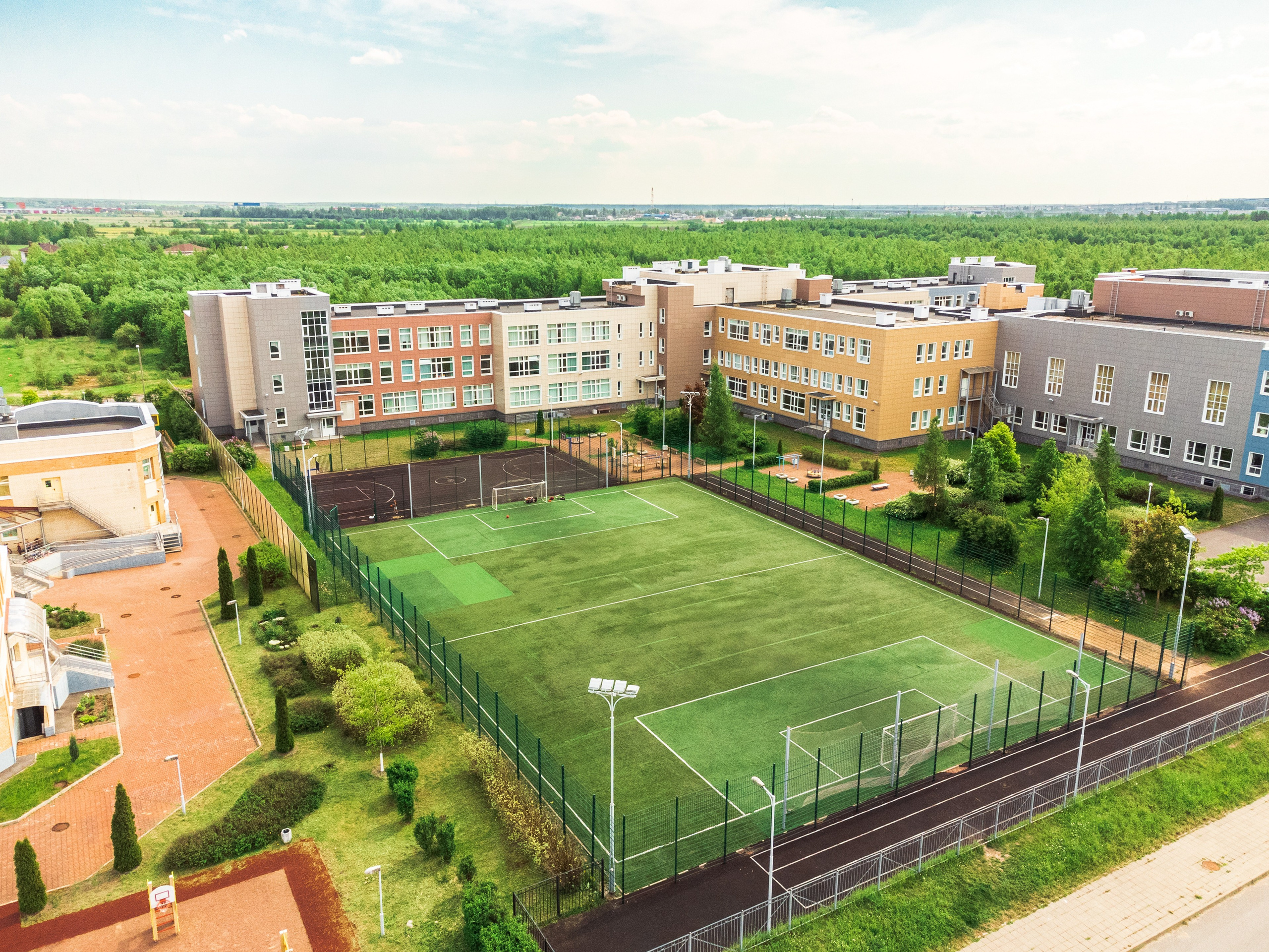 Загородная недвижимость. Николай Хасанов