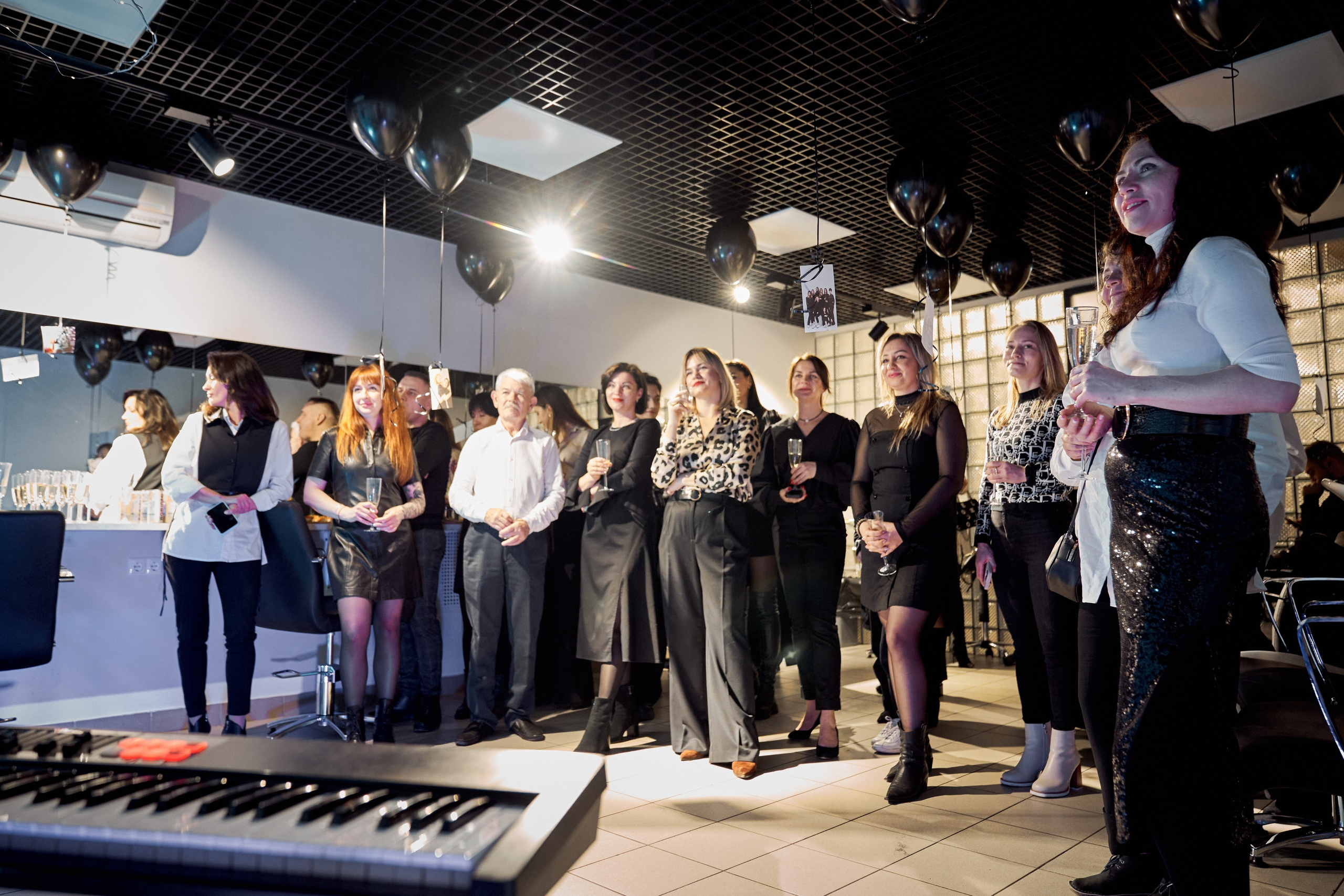 • салон ЛАК. 10 лет. Фоторепортаж мероприятия. Фотограф, индивидуальные женские, мужские фотосессии в Ростове-на-Дону