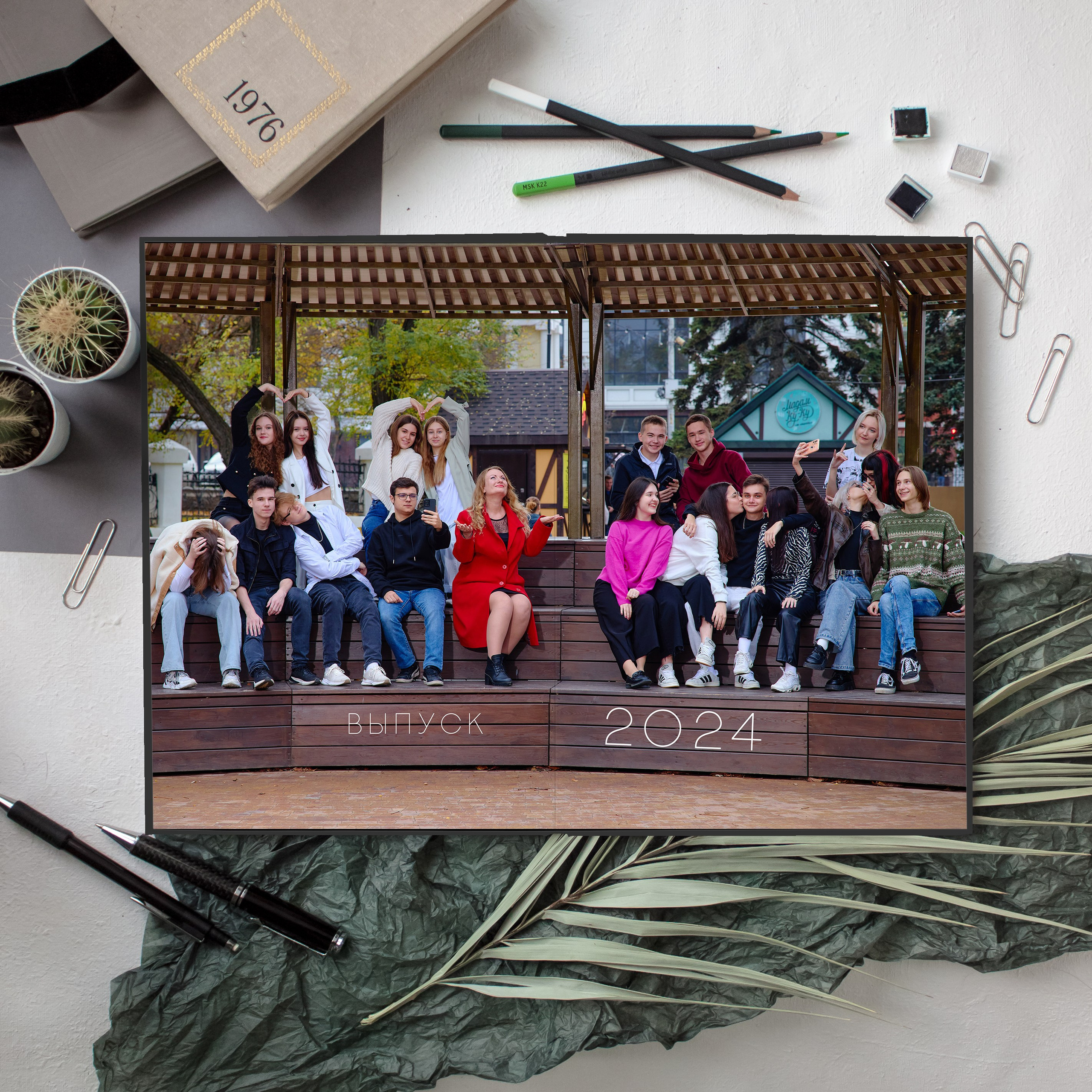 Цену на выпускные Альбомы Таганрог. Фотограф Выпускные альбомы Таганрог Сергей Коробченко