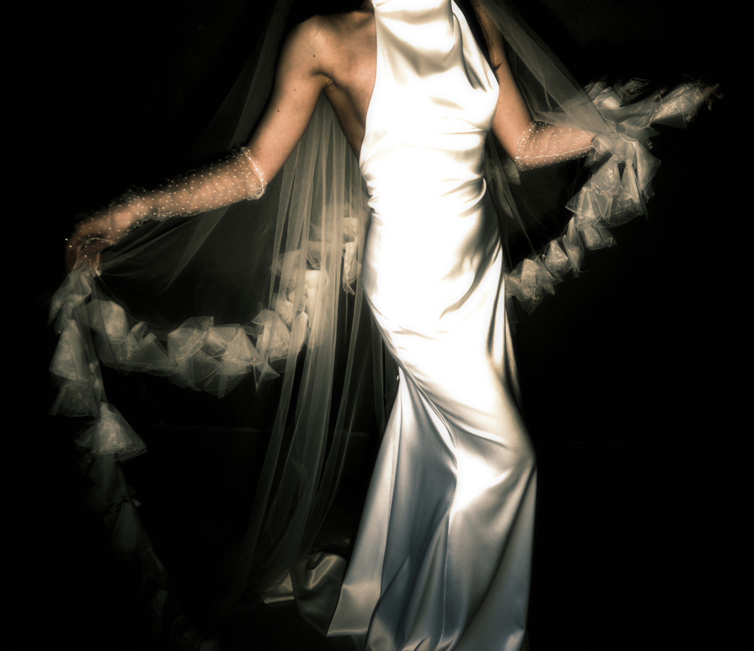 “Unirenter” Wedding Dress Salon. Izma photos