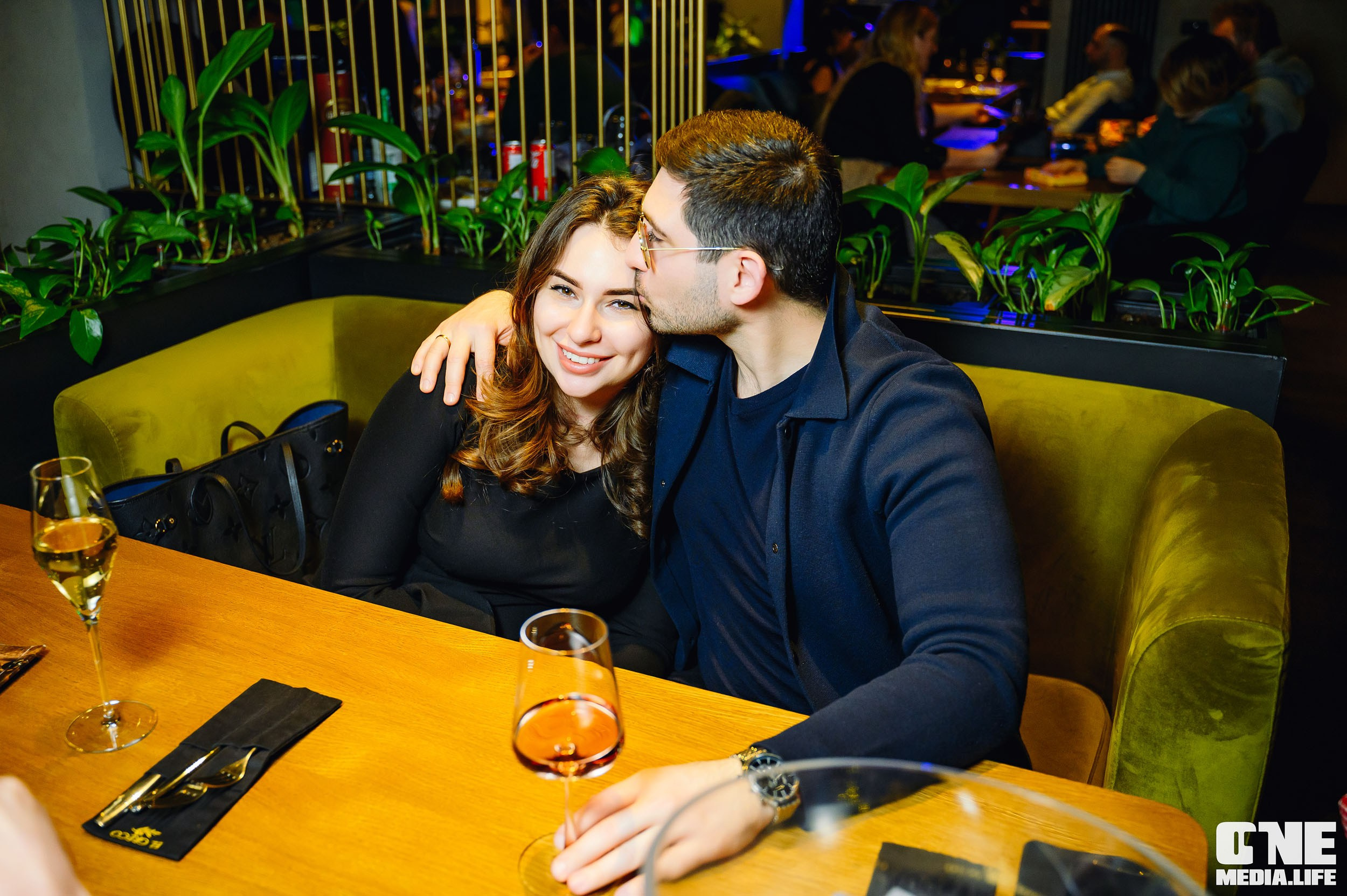 8 Марта в El Greco. One Media Life: фоторепортажи, фотоотчеты с мероприятий и заведений