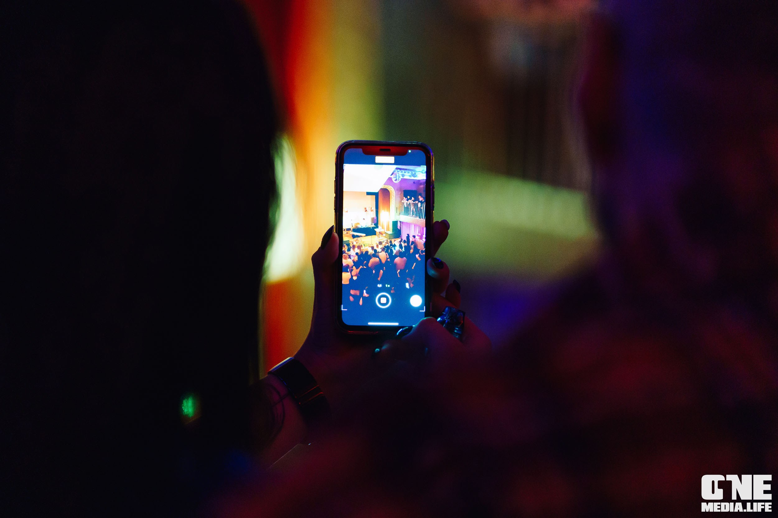 Фоторепортаж из клуба UNIVERSAL. One Media Life: фоторепортажи, фотоотчеты с мероприятий и заведений