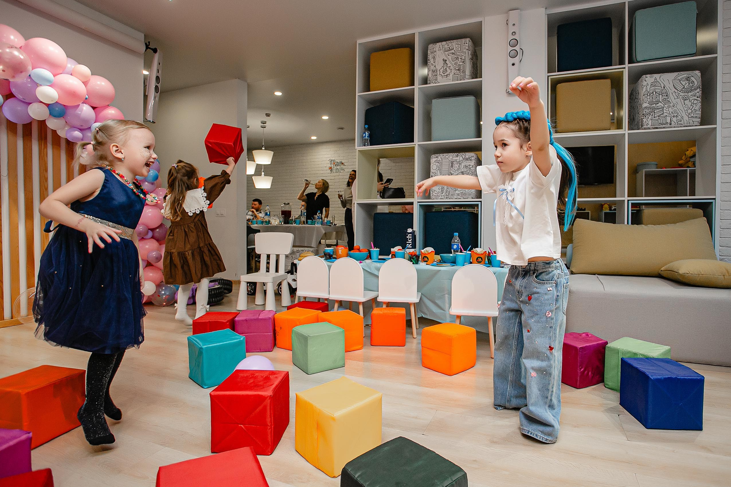 Детский фотограф Александр Степанов Владивосток. Владивосток семейный фотограф Александр Степанов