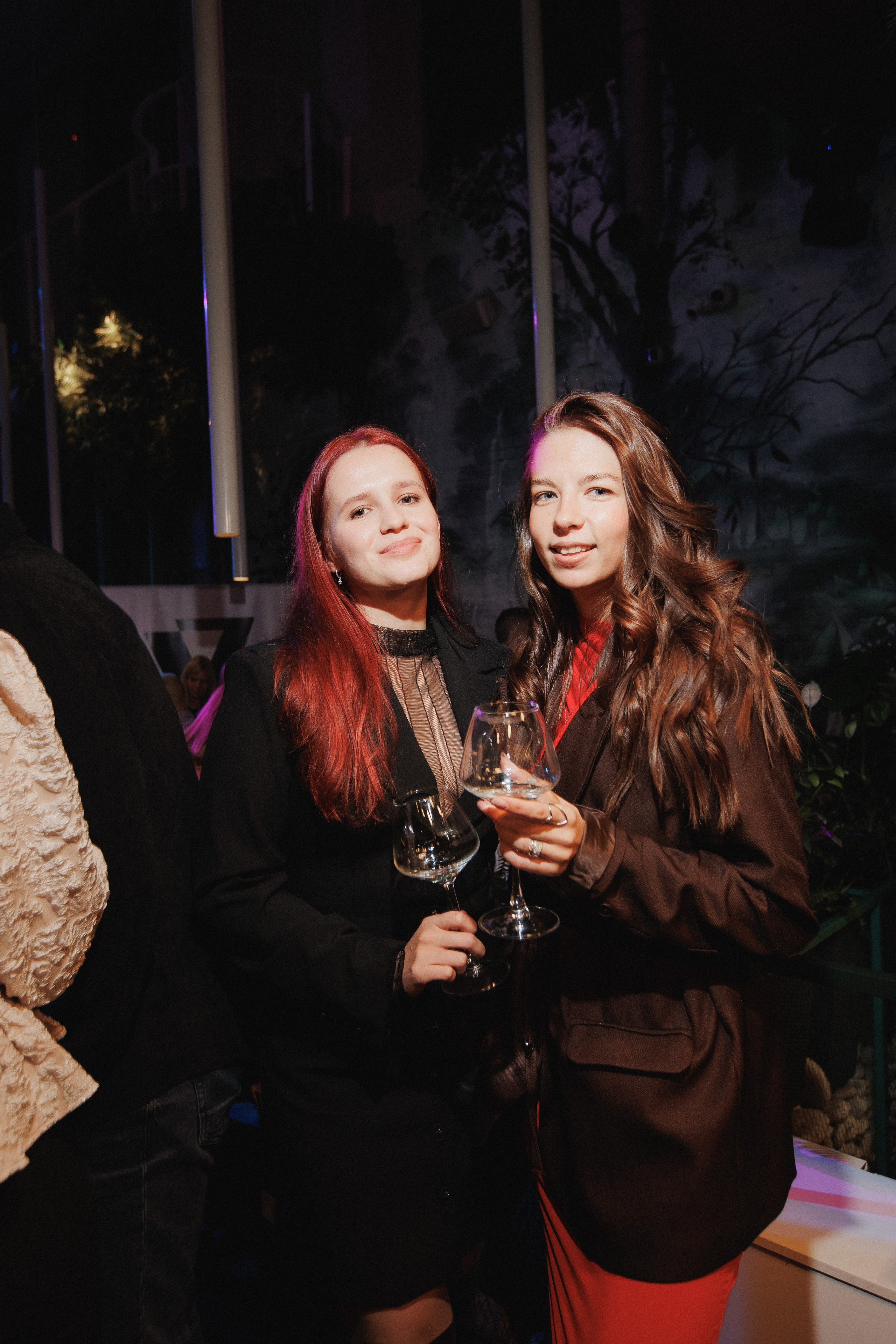 ВИННЫЙ ФЕСТИВАЛЬ. СВОИ. ФОТООТЧЕТЫ-СОБЫТИЯ-МЕСТА