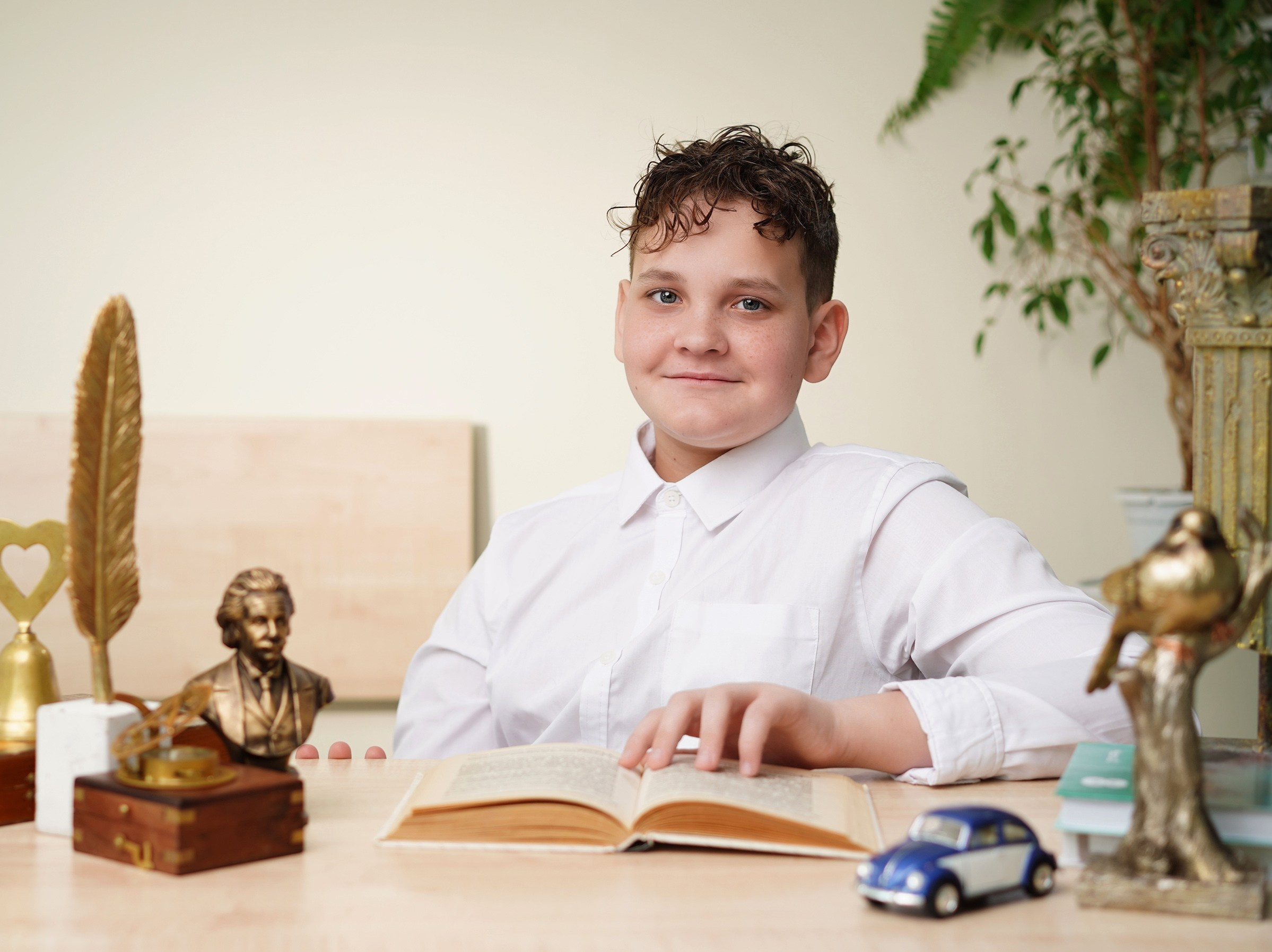 Виньетка + портреты. GOTRA — выпускные альбомы в Тюмени