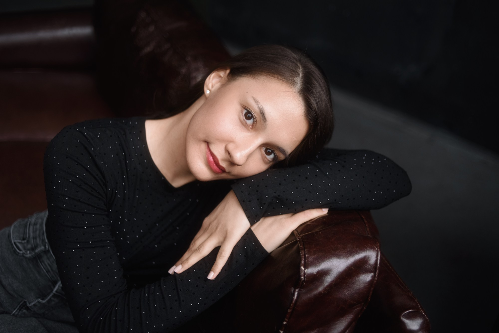 ЧБ портрет в Тюмени | Фотограф Дарья Мустафина. Портретный фотограф Тюмень Дарья Мустафина