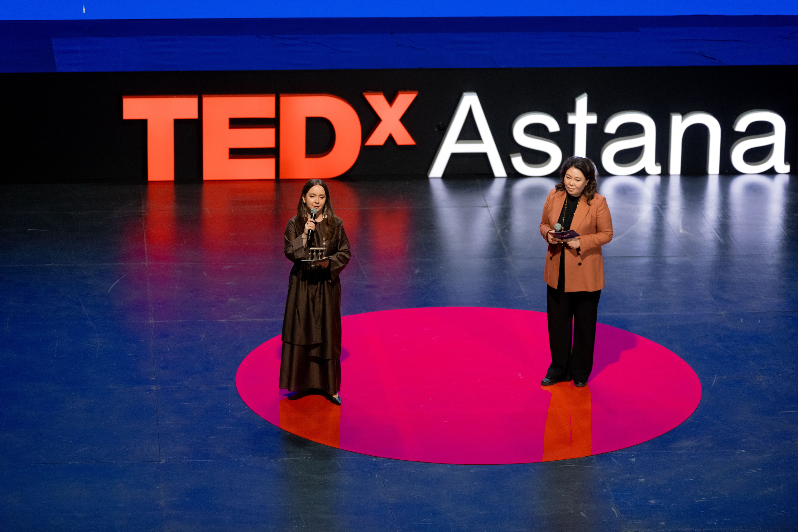 TEDxASTANA. OSPAN ALI photographer