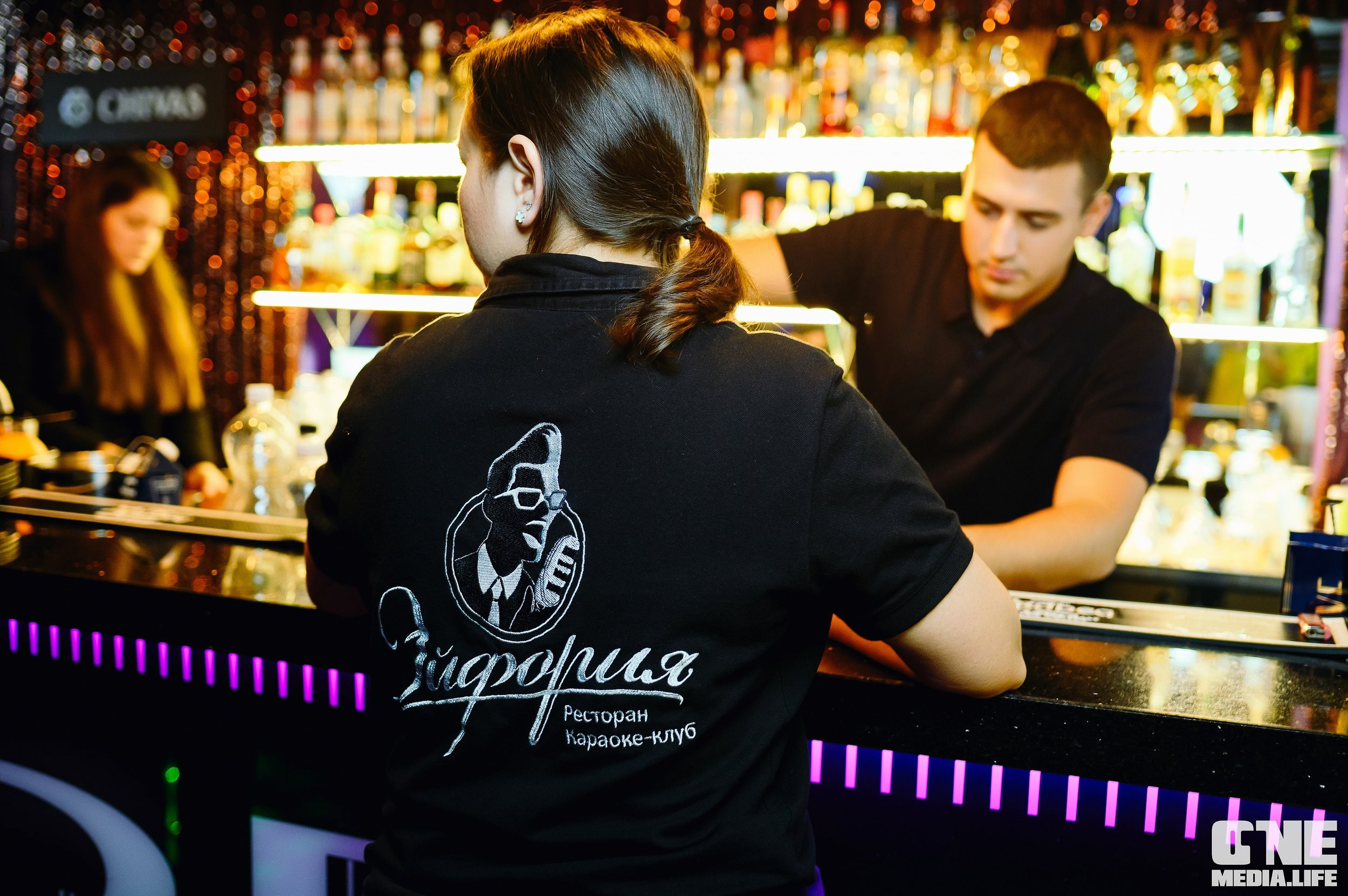 Фоторепортаж из караоке-клуба Эйфория. One Media Life: фоторепортажи, фотоотчеты с мероприятий и заведений