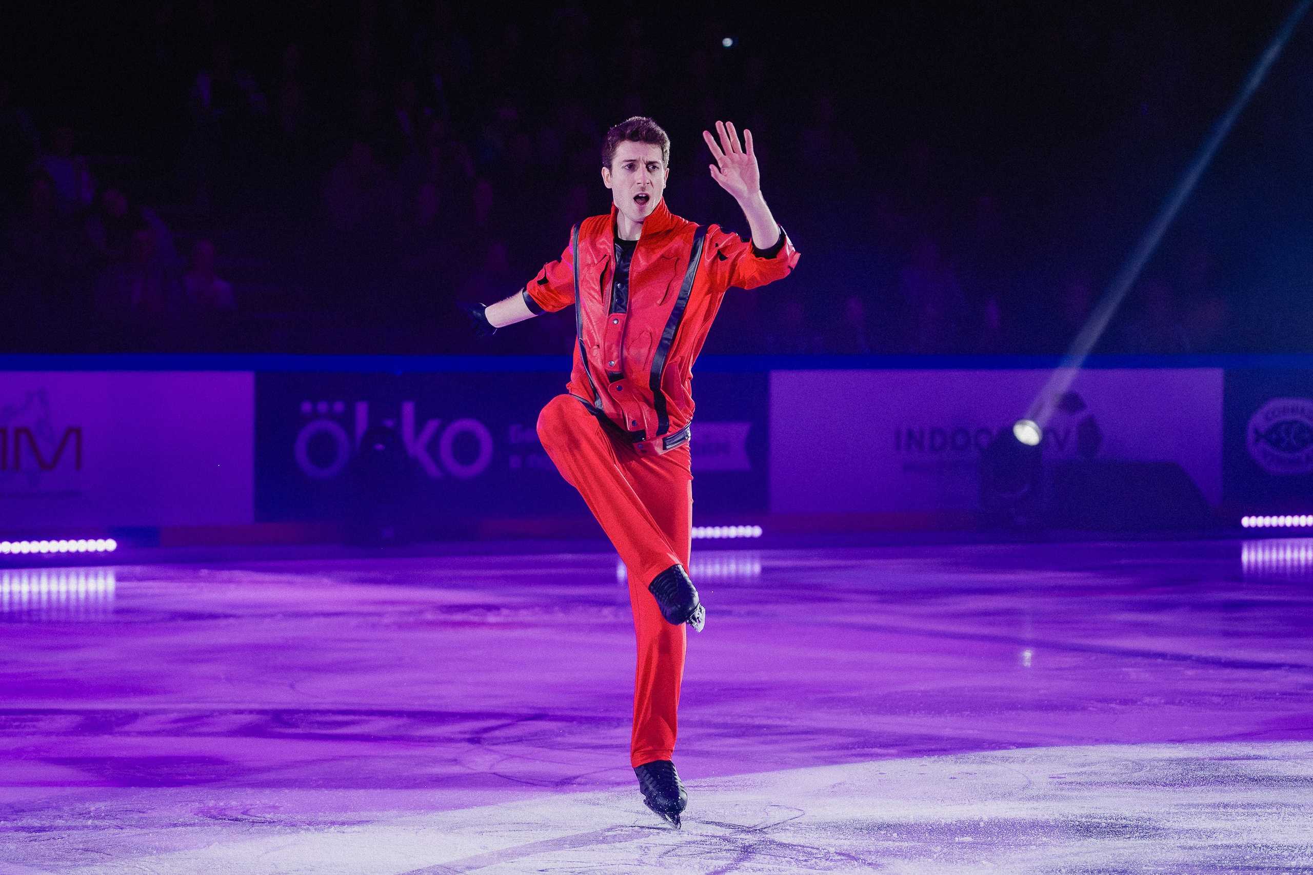 Шоу Этери Тутберидзе в Новосибирске. Воробьева Ксения — Спортивный и танцевальный фотограф Новосибирск