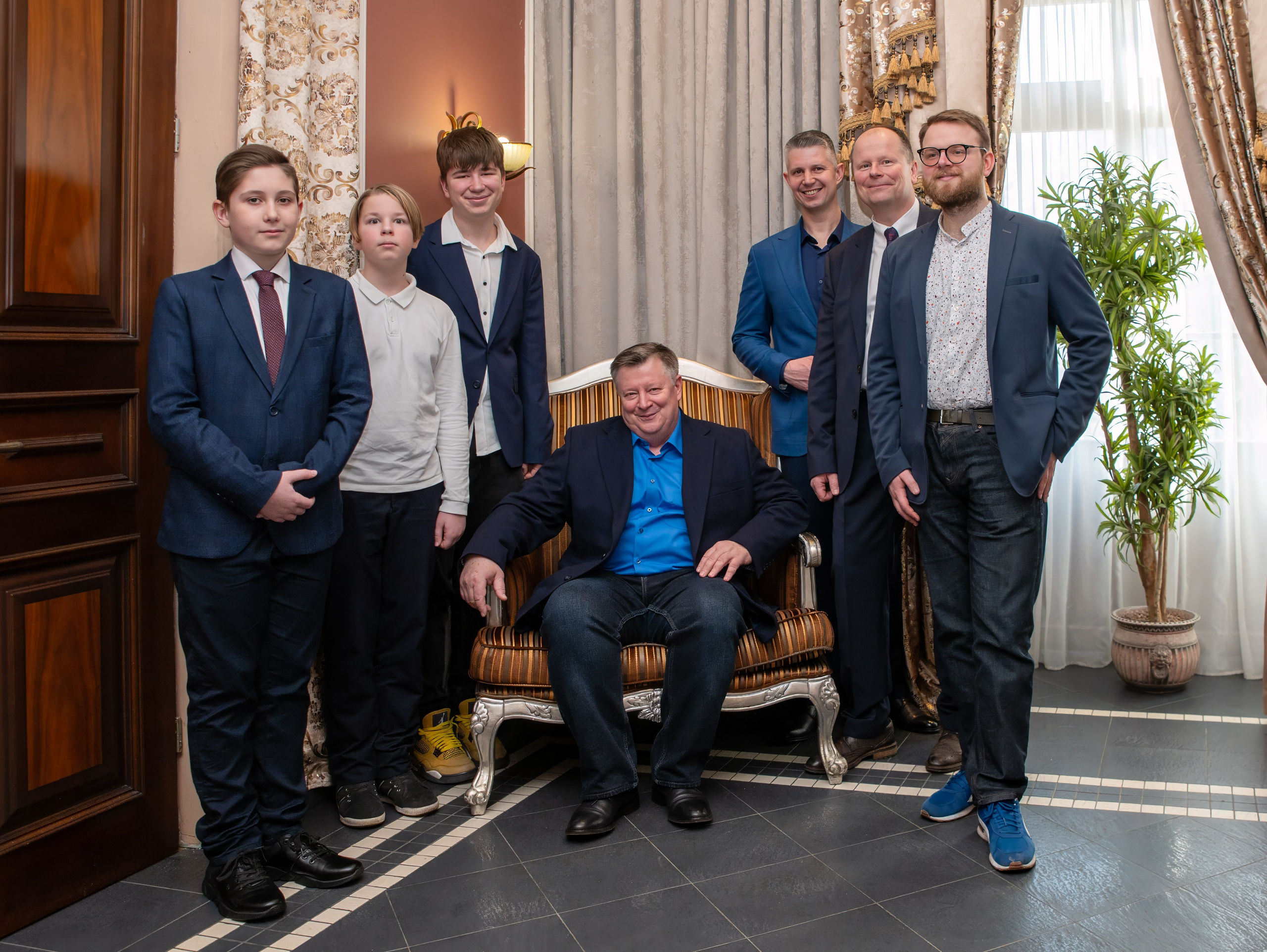 Семейная фотосъемка. Фотоуслуги, услуги фотографа, фотографирование важных событий