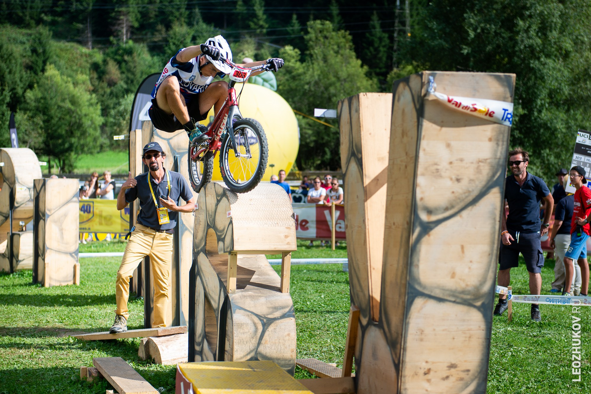 UCI Trials World Championships 2016 — finals. Sports photographer Leonid Zhukov