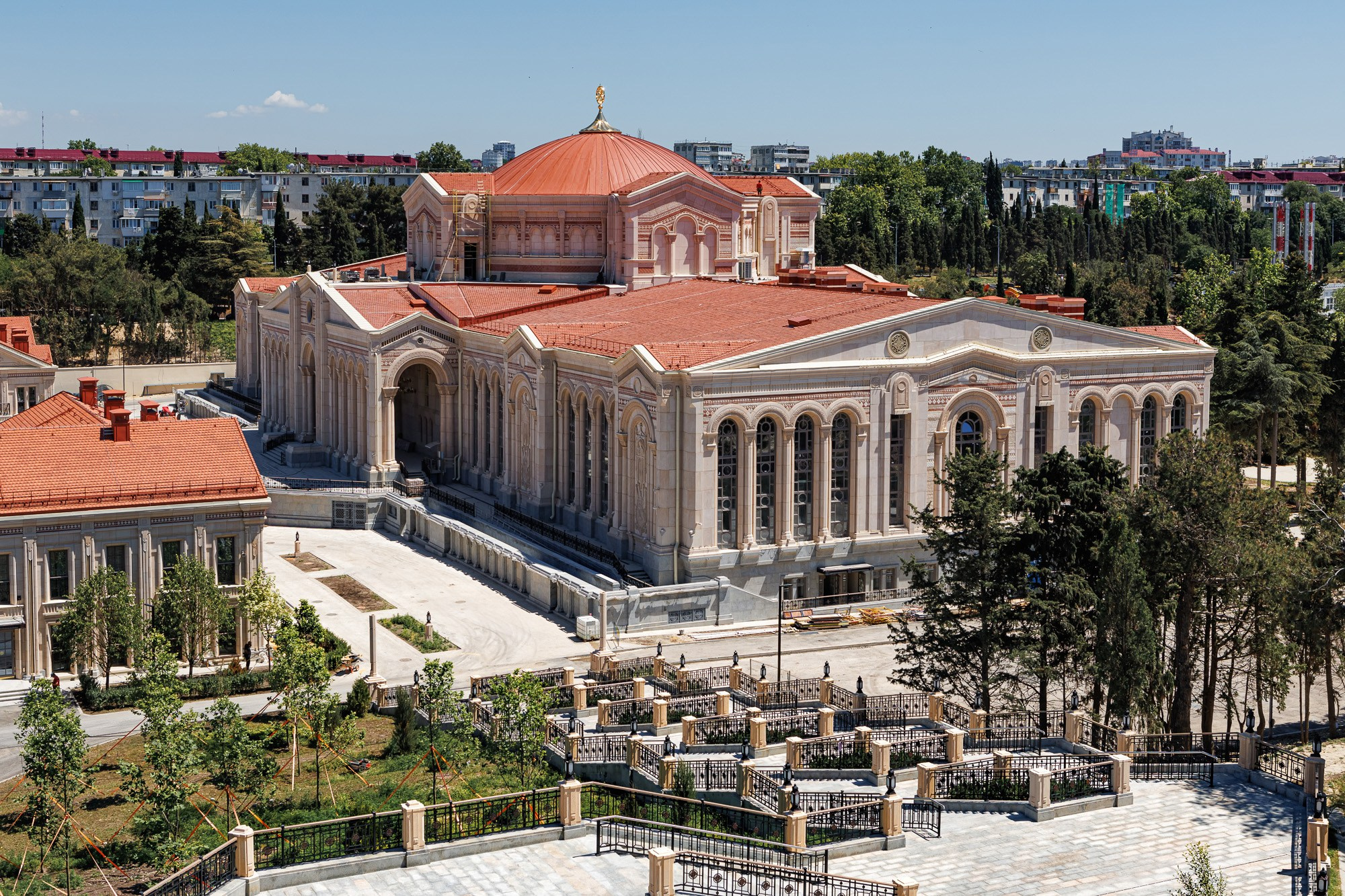 Новый Херсонес в Севастополе, гранитная облицовка Росгранит. Свадебный фотограф, фотосъемка в Крыму, Севастополе, Симферополе, Ялте