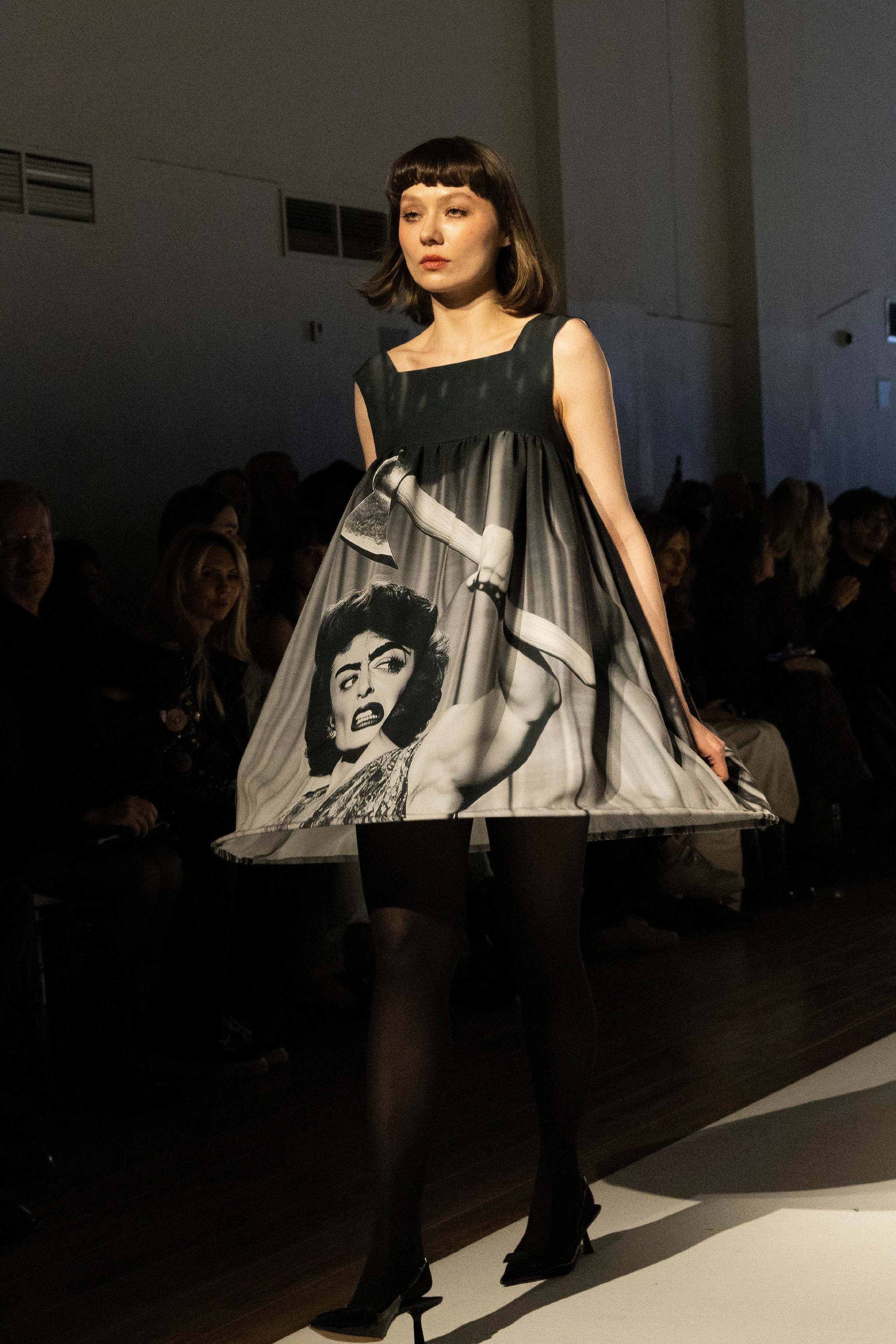 ДЛТ Собака.ru показ победителей конкурса «Новые имена в моде 2025». FOTOFAQ SKOOL г. Санкт-Петербург: очные, дистанционные и онлайн курсы фотографии