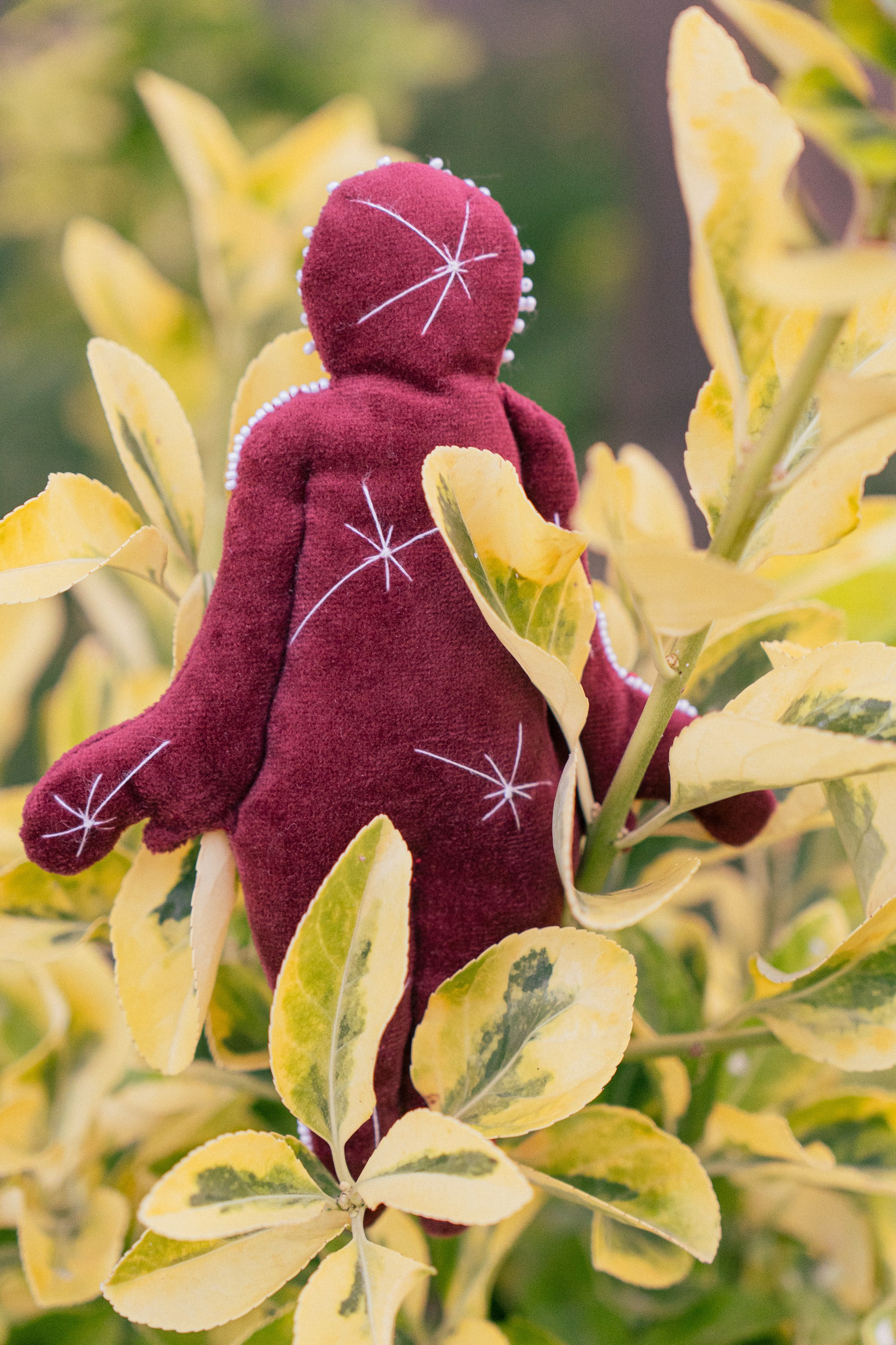 Little dolls for my friends. Eliza Ari | visual artist