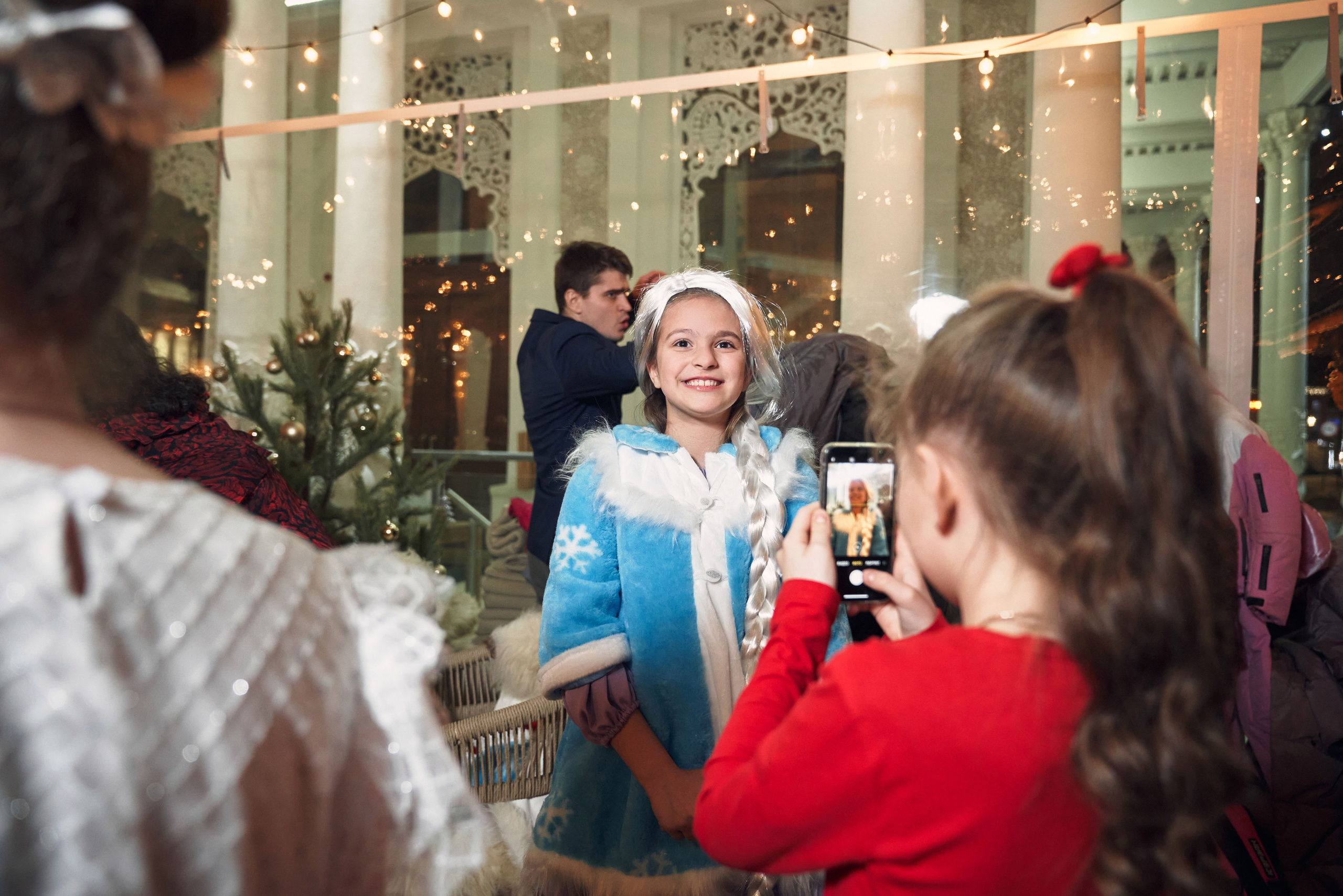 Новогодние выступления маленьких артистов Каметы Lab на ВДНХ