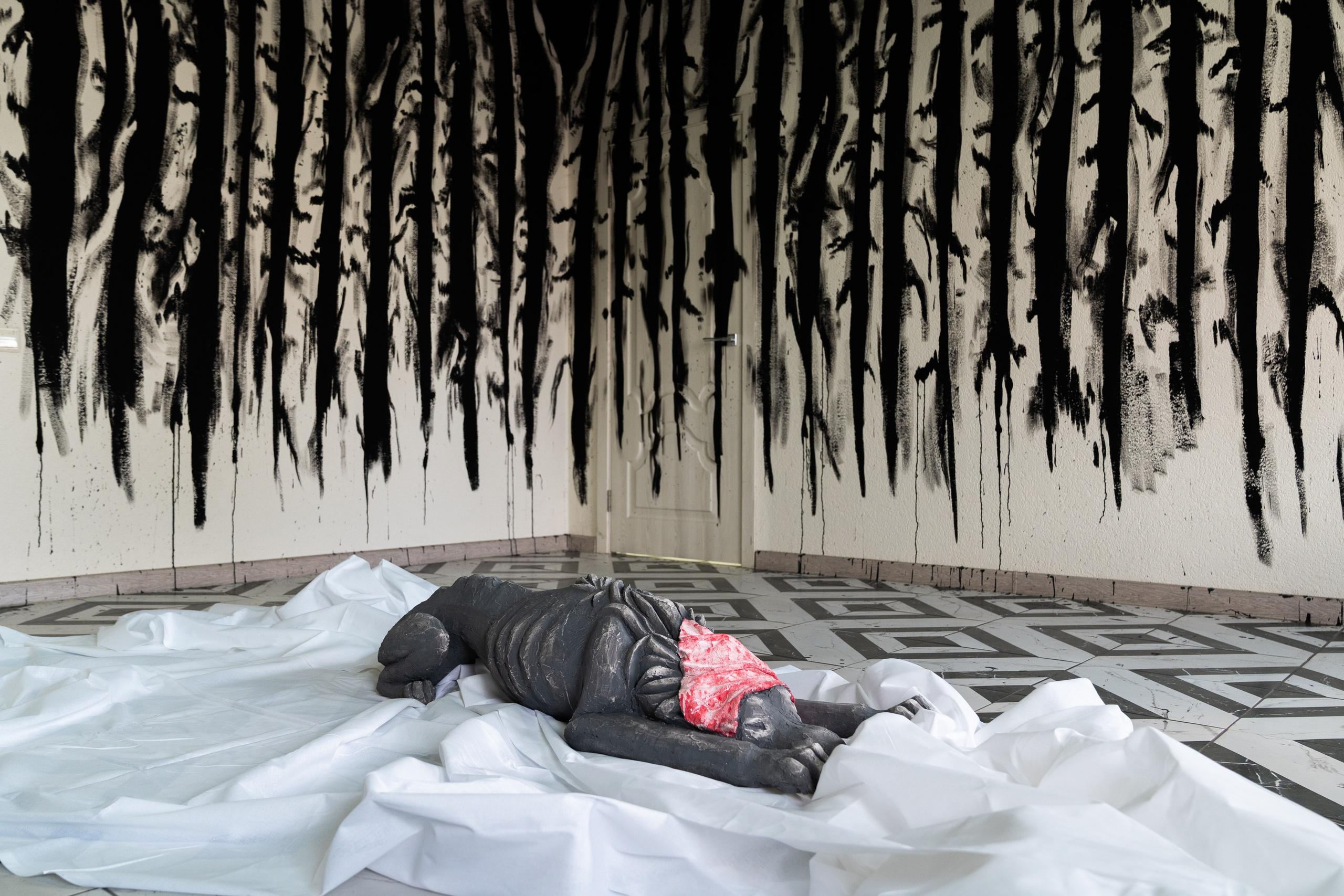 Выставка «Маленький человек» в Нижнем Новгороде. Elena Anosova is an award-winning visual artist