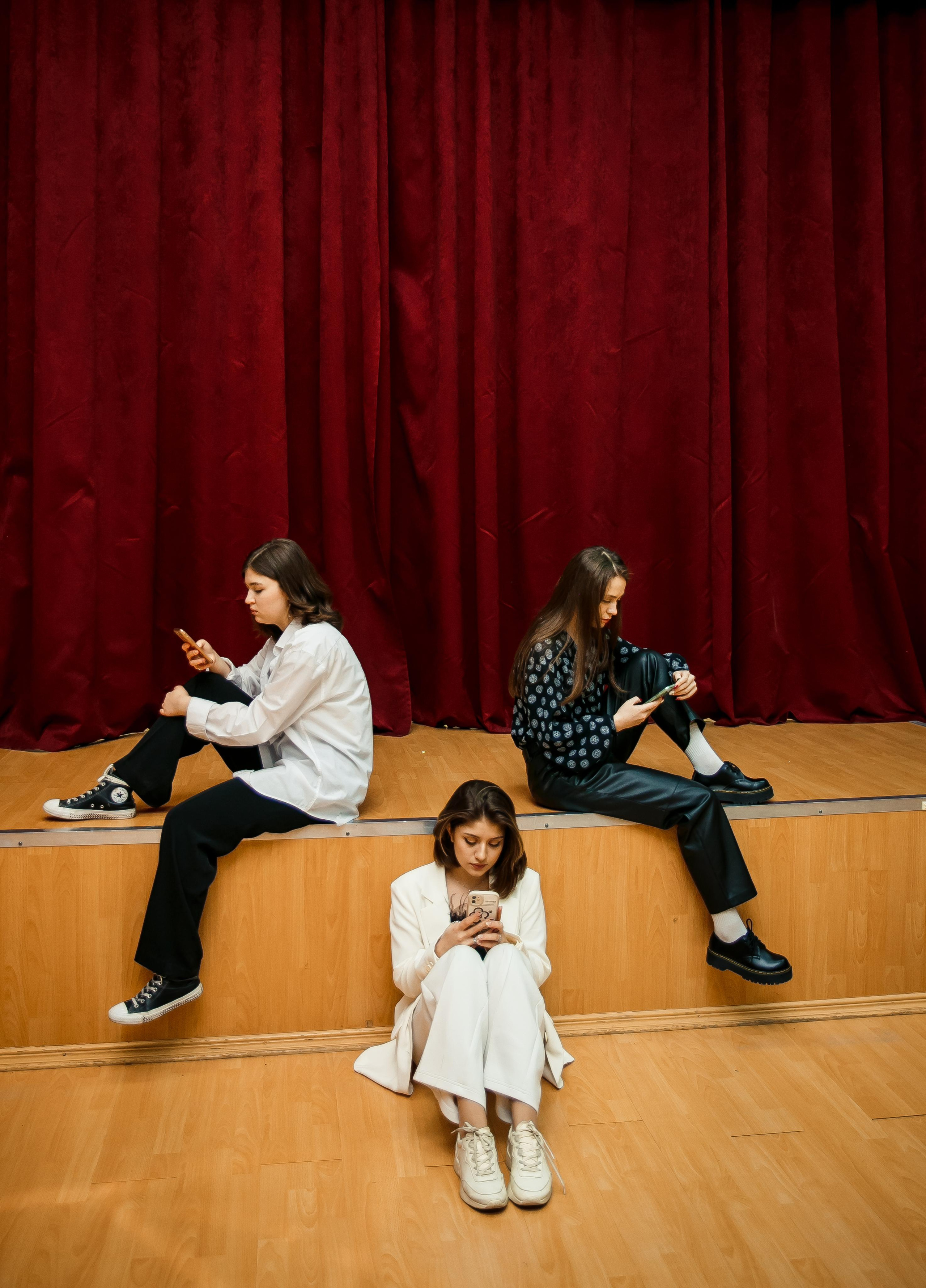 Правила фотосъёмки. Выпускной альбом в Москве и Домодедово Вышка Школьный фотограф