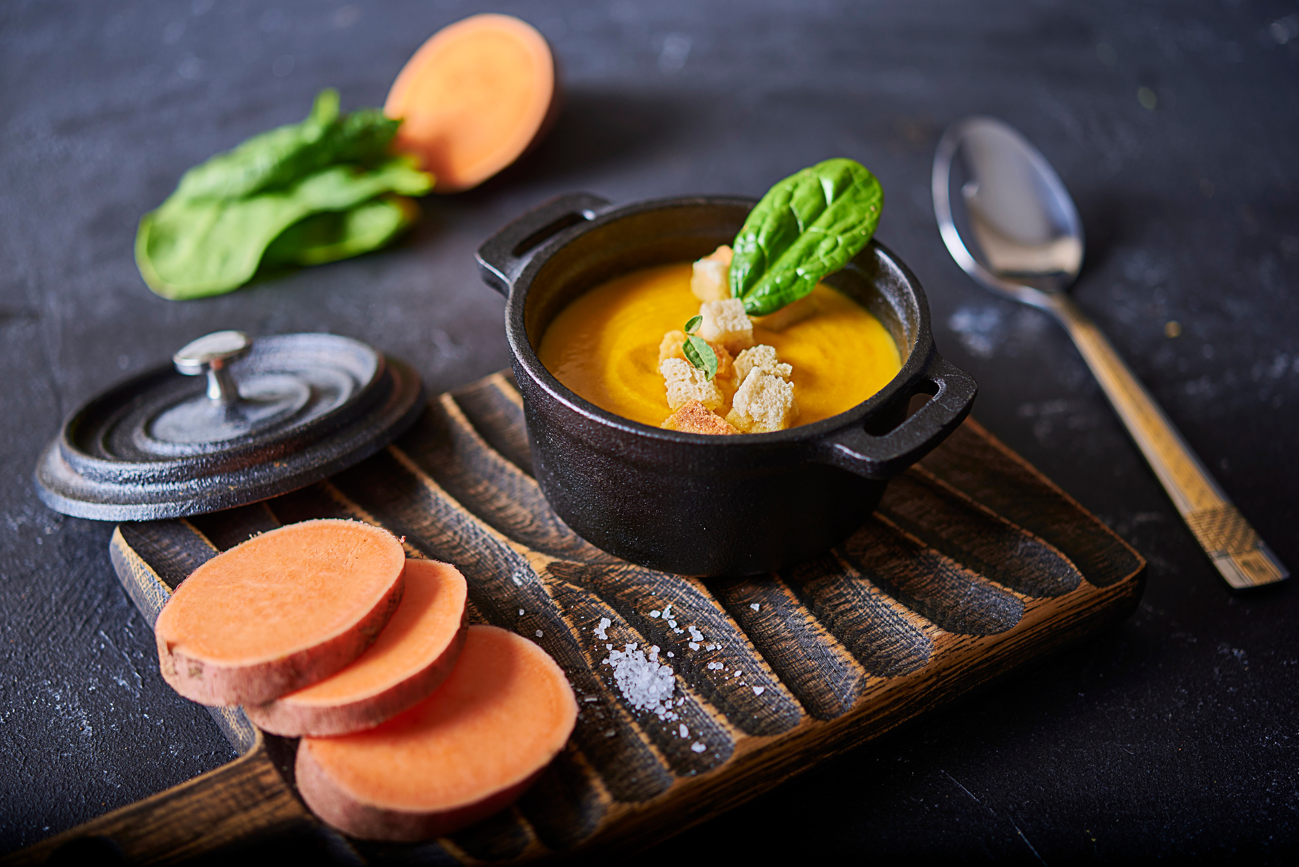 фуд фото суп из батата, фуд-фотограф, фуд-фотограф в Москве, фуд-фото, фото для меню, съемка блюд, съемка для меню, фотосъемка меню, фотосъемка для меню, фуд-фотограф Валентин Звегинцев, фуд-фотограф Москва, фуд-фото, фуд-фото Москва