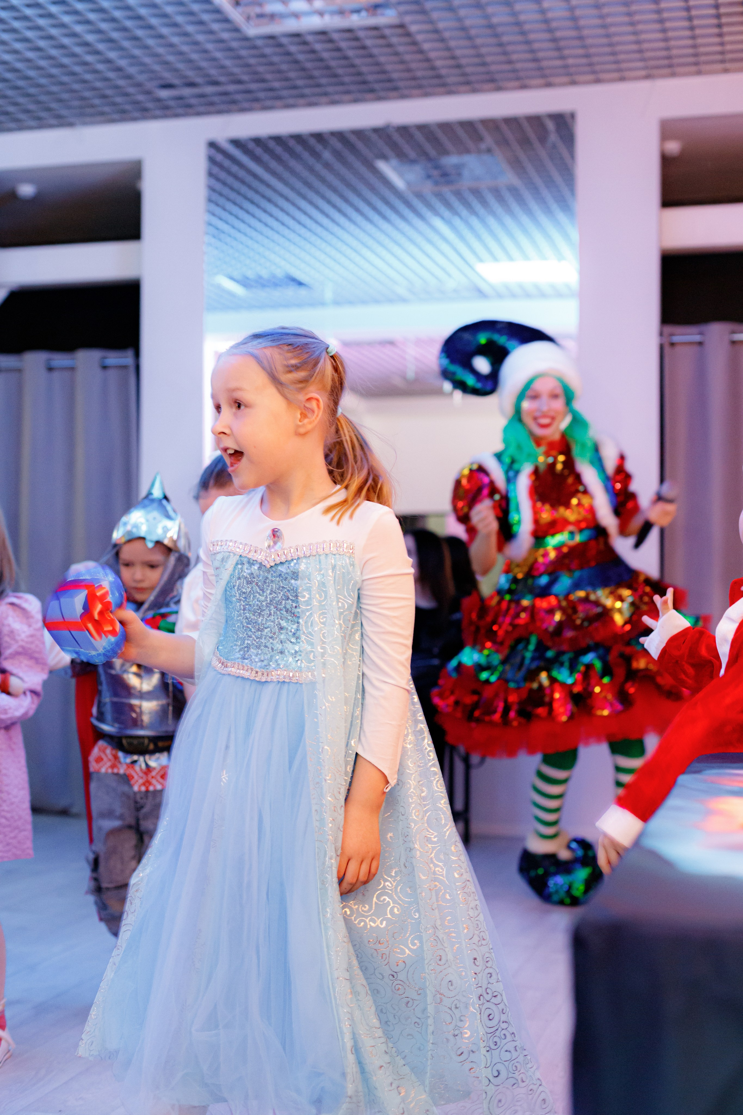 HAPPY NEW YEAR PART/5. Photokarish