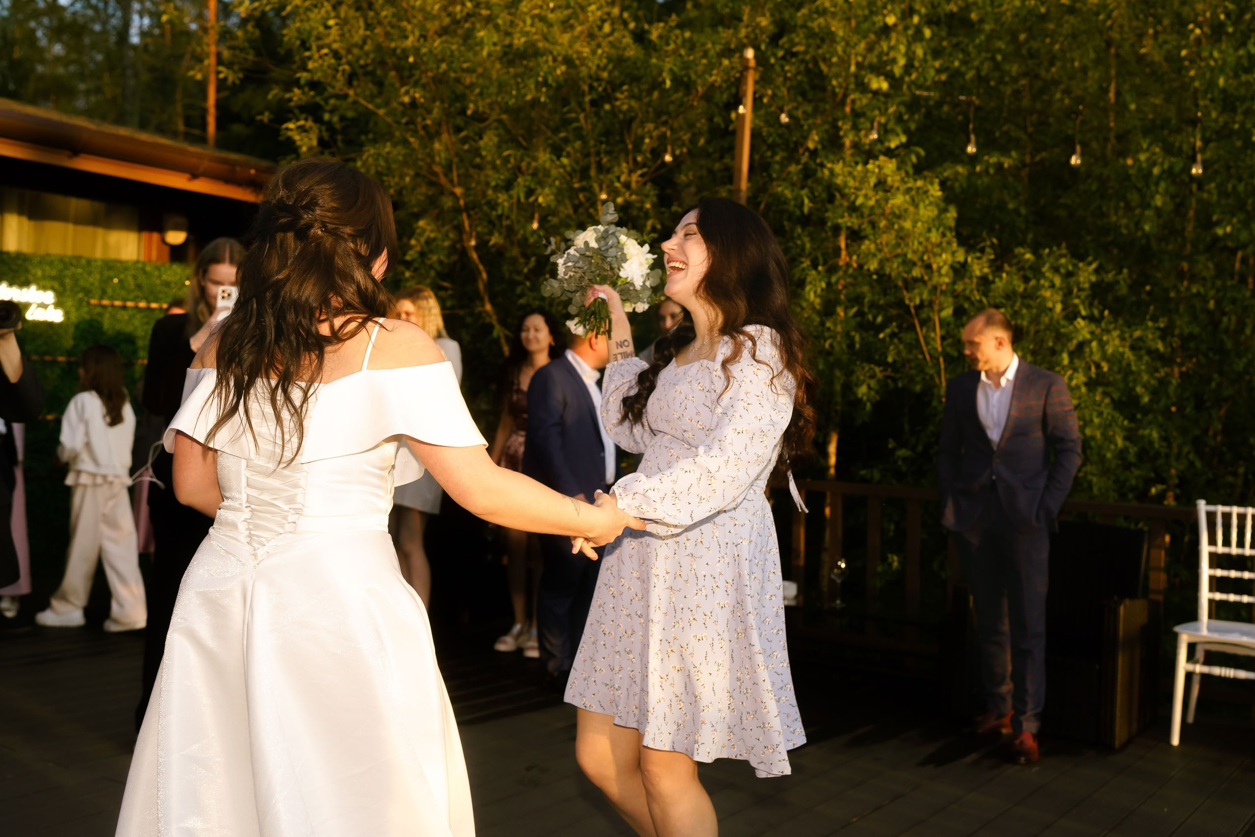 Мария и Михаил — прогулка у озера и церемония. Свадебный фотограф Дмитрий Родионов — Санкт-Петербург и Ленинградская область