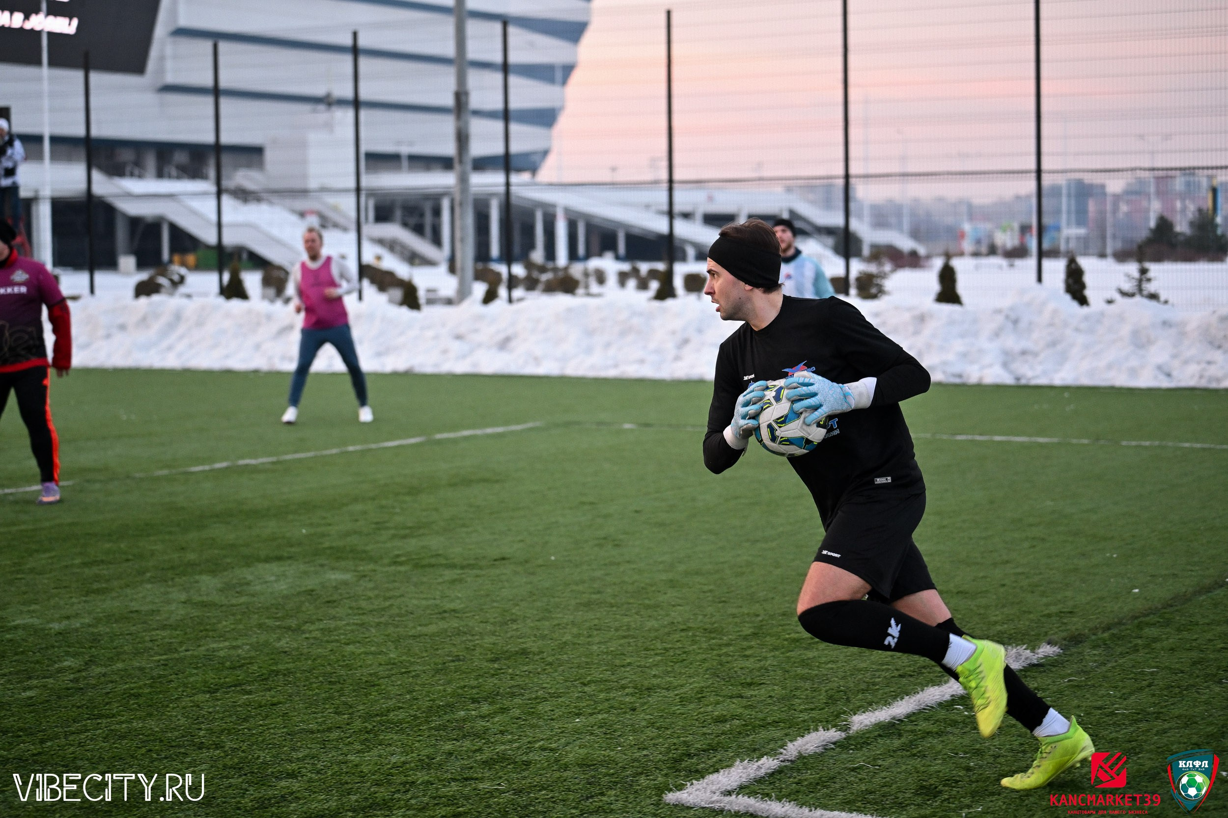 Калининградская Любительская Футбольная Лига, Премьер лига 14 тур, Бауцентр-Пивной двор. VIBECITY.RU Вайб Сити Ру Фоторепортажи Фотоотчеты Калининград