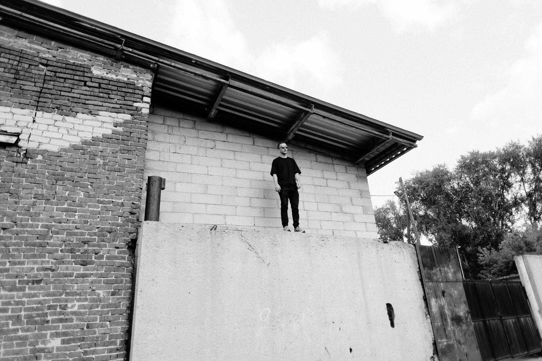 Мужская спортивная фотосессия в Тюмени: боулдеринг и лайфстайл. Фотограф Дарья Мустафина, Тюмень