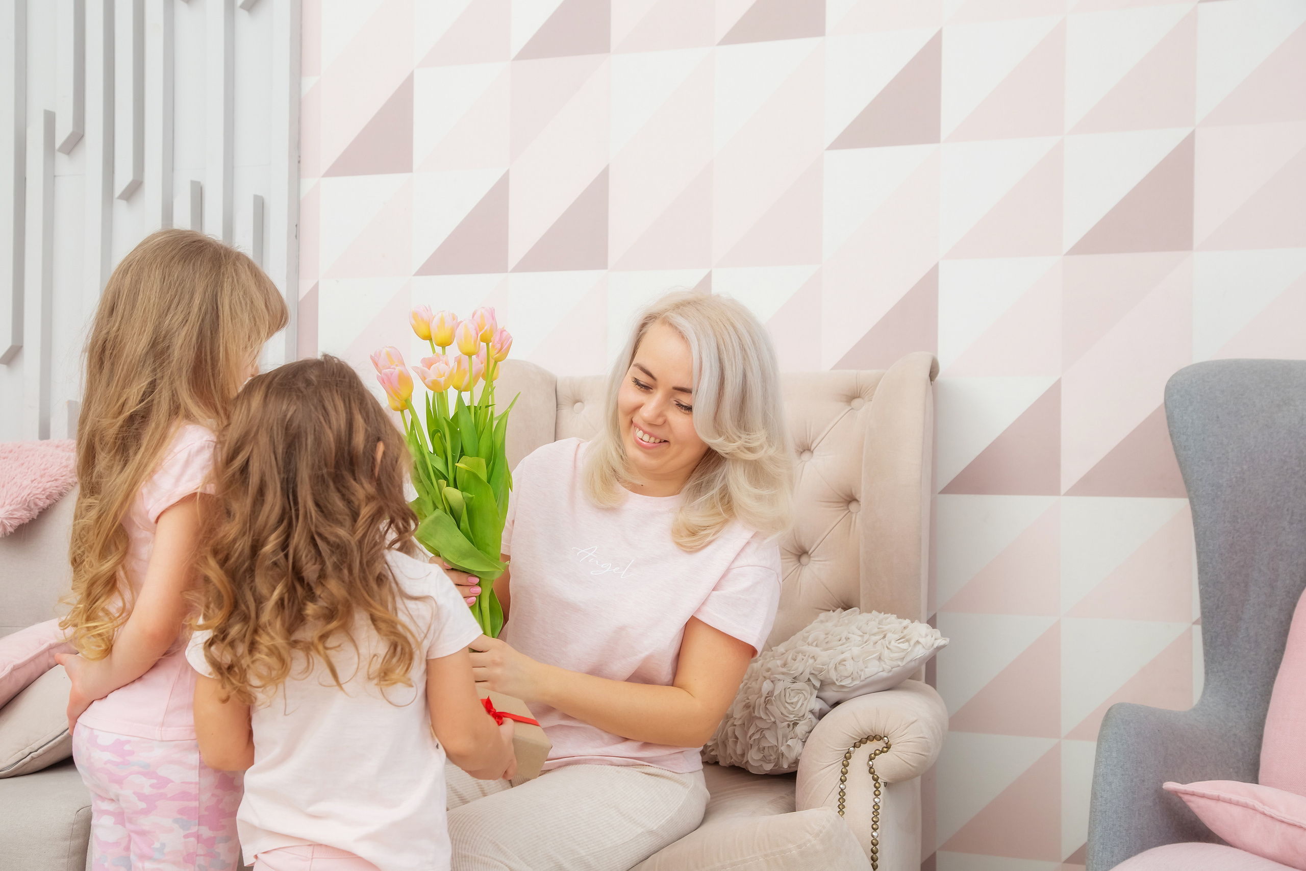 Фотосессия мамы с дочками. Галина Шарапова Детский и семейный фотограф Москва