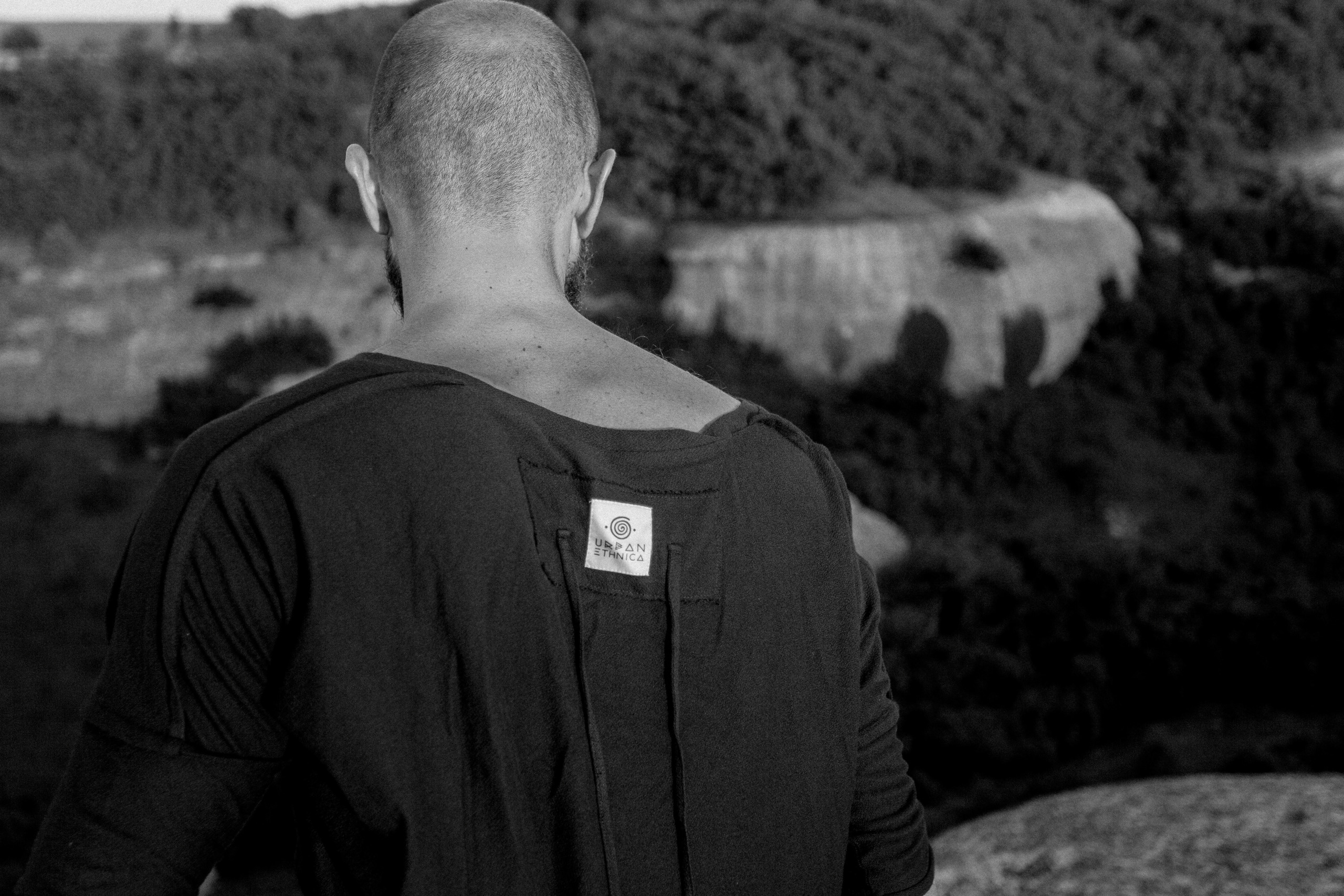 … conceptual photography of women's clothing. Екатерина Дымова. Фотограф. Автор проекта «Белый Ветер»